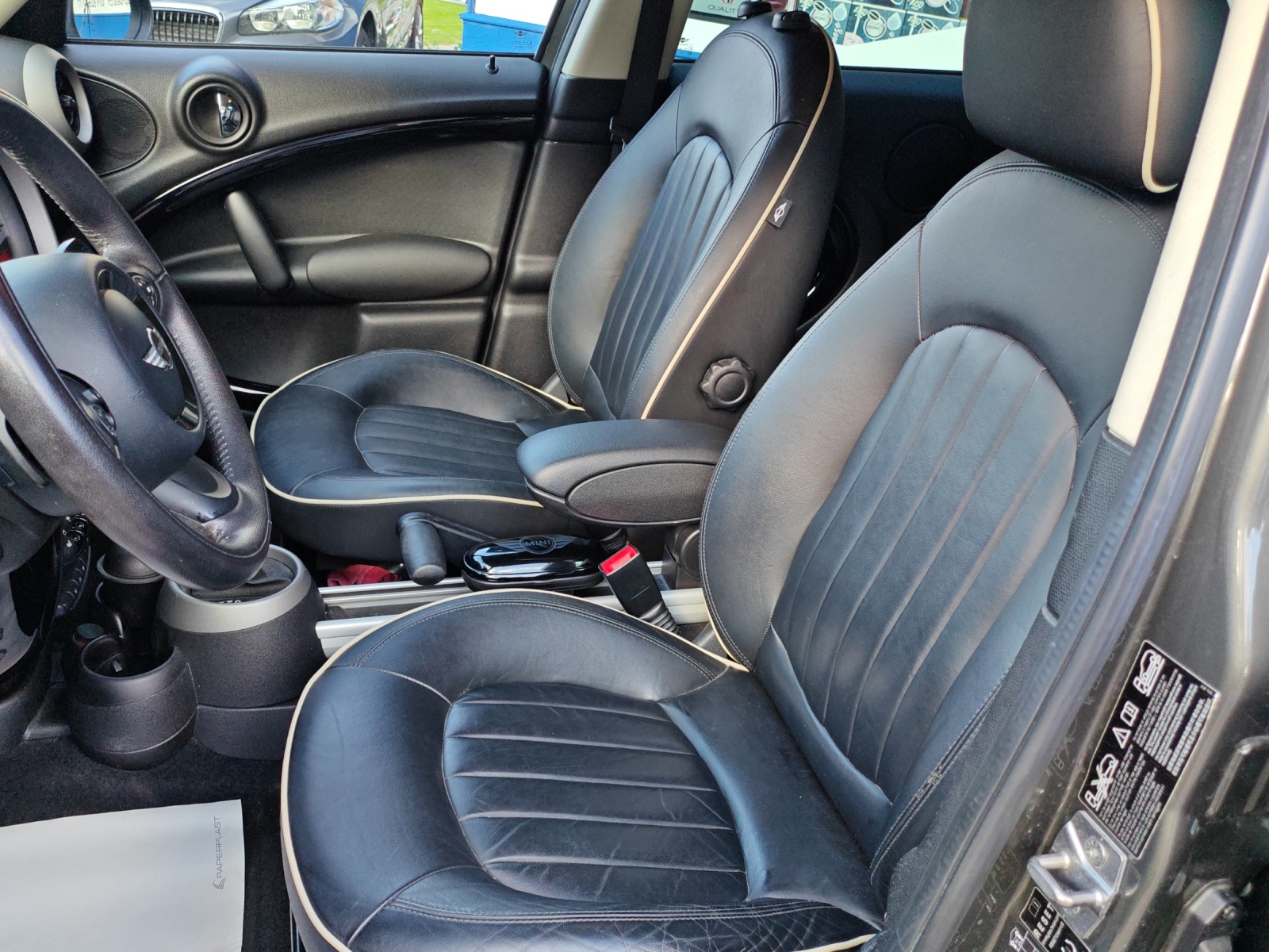 MINI Countryman Cooper SD ALL4 Steptronic [Expertise du jour + Garantie 12 mois + Service & Immat. Offerts]-image-12