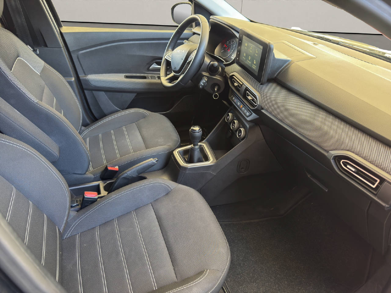 DACIA Jogger 1.0 TCe Expression 110PS-image-11