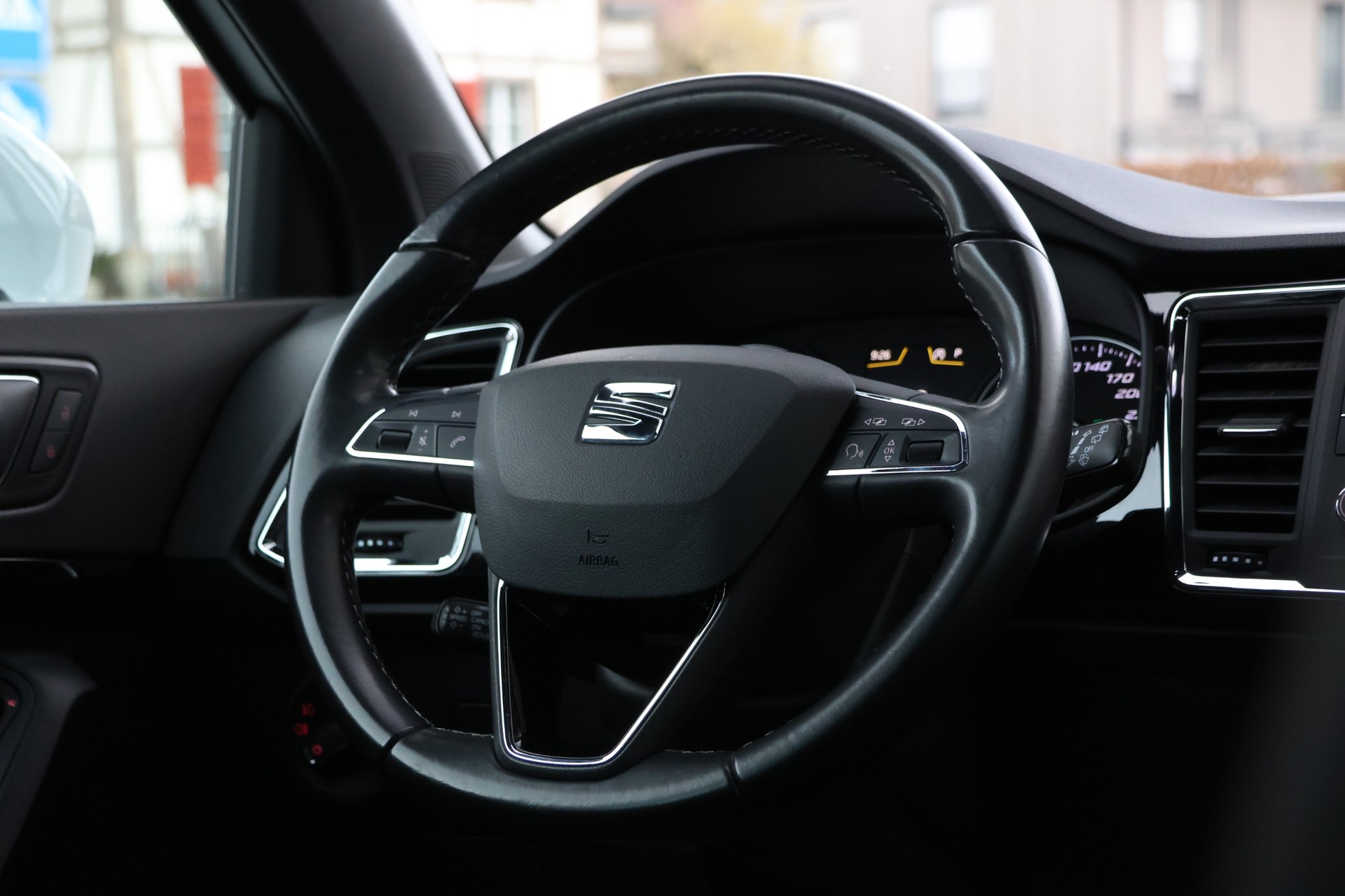 SEAT Ateca 1.4 TSI Style DSG (CH)-image-8