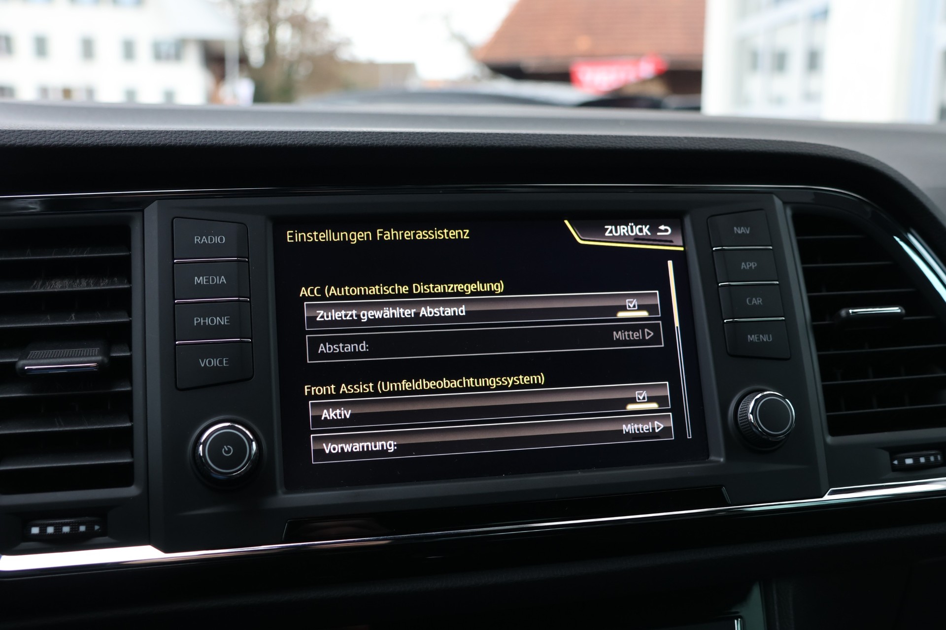 SEAT Ateca 1.4 TSI Style DSG (CH)-image-15