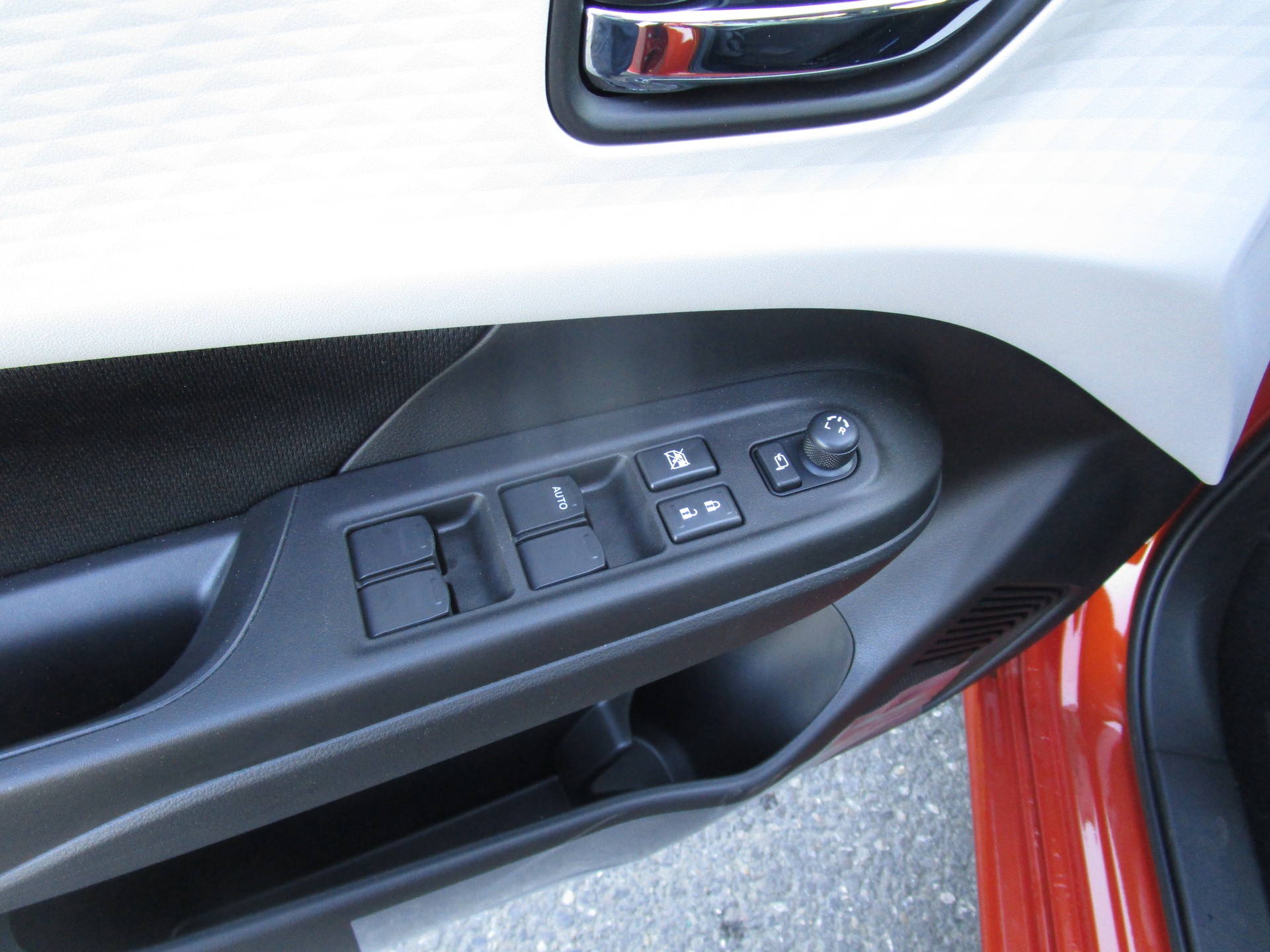 SUZUKI Swift 1.2 Compact Top Hybrid 4x4-image-8