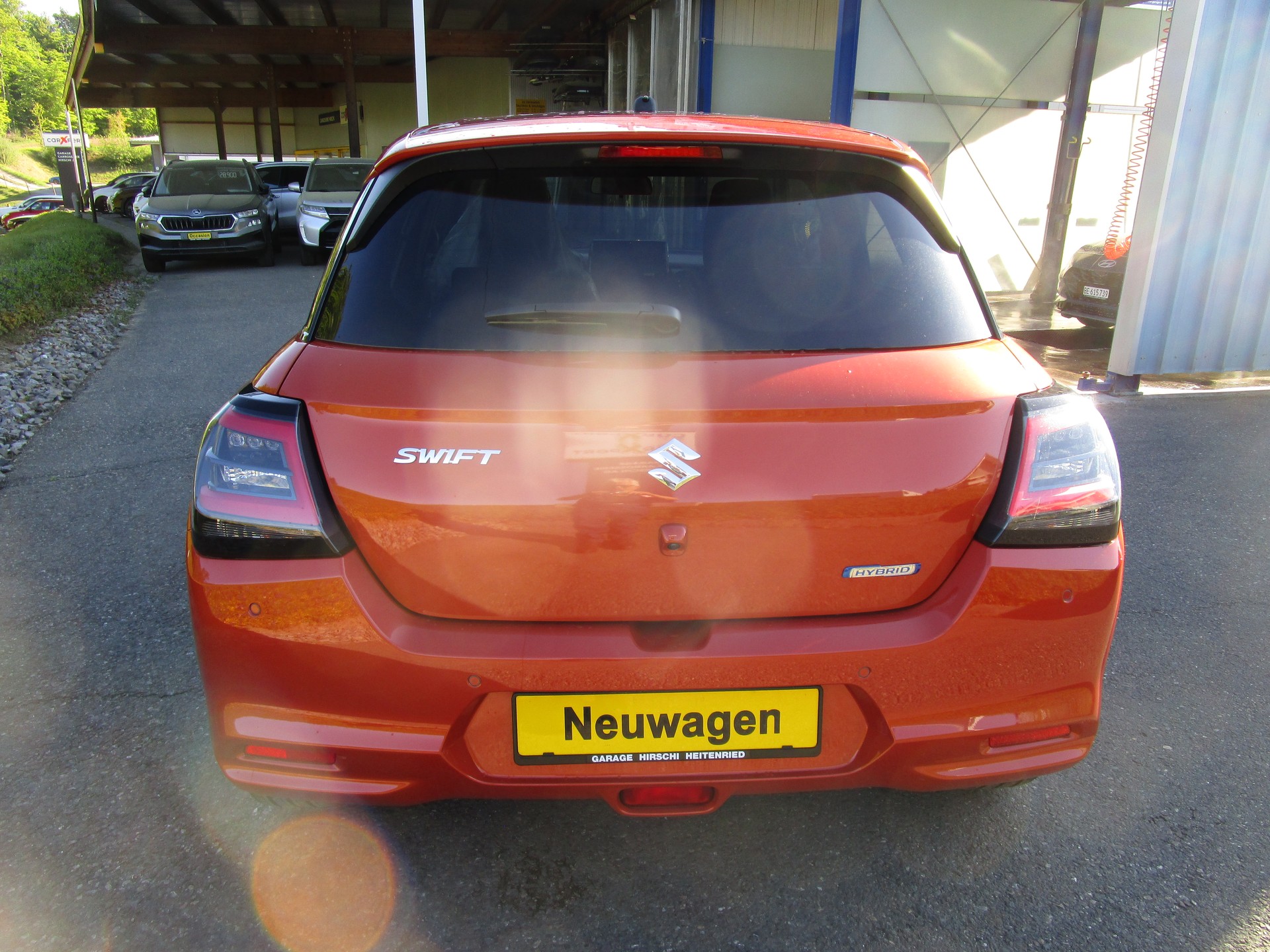SUZUKI Swift 1.2 Compact Top Hybrid 4x4-image-4