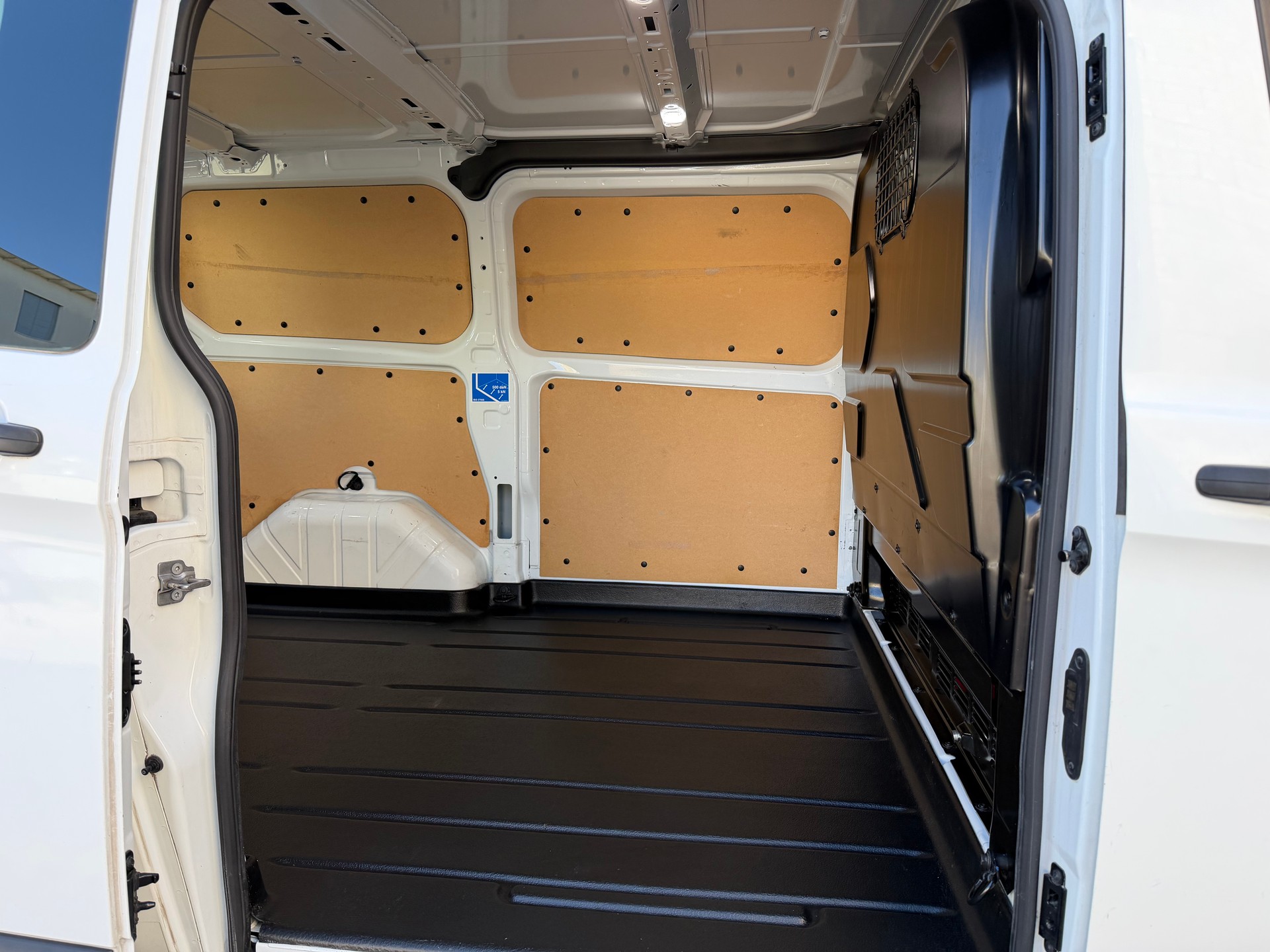 FORD Transit Custom Van 280 L1H1 Trend A-image-15