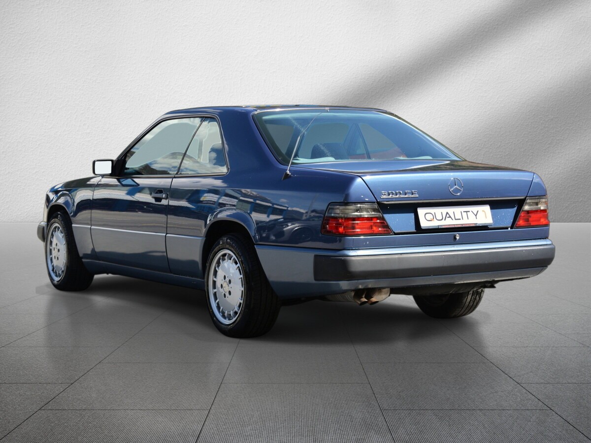 MERCEDES-BENZ 300 CE Veteranenfahrzeug ab MFK-image-6