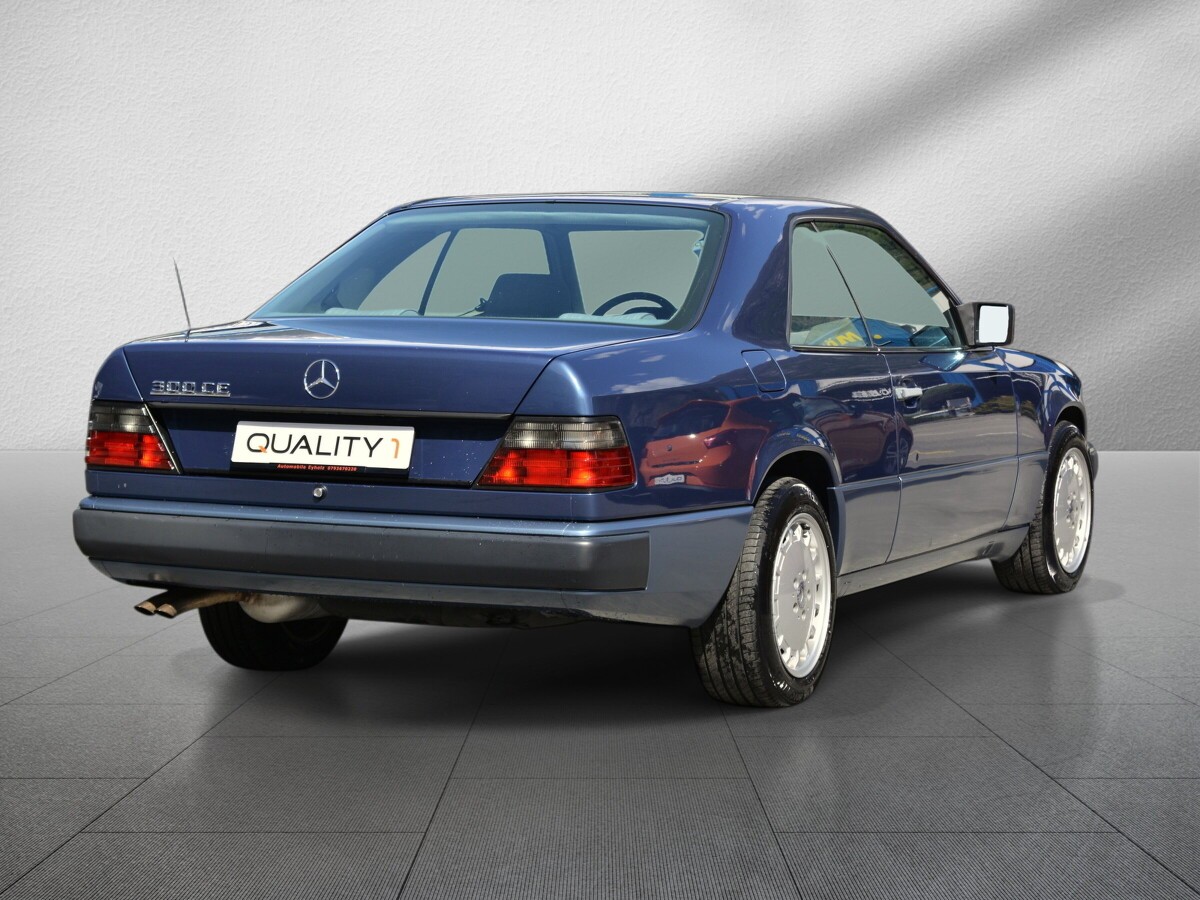MERCEDES-BENZ 300 CE Veteranenfahrzeug ab MFK-image-5