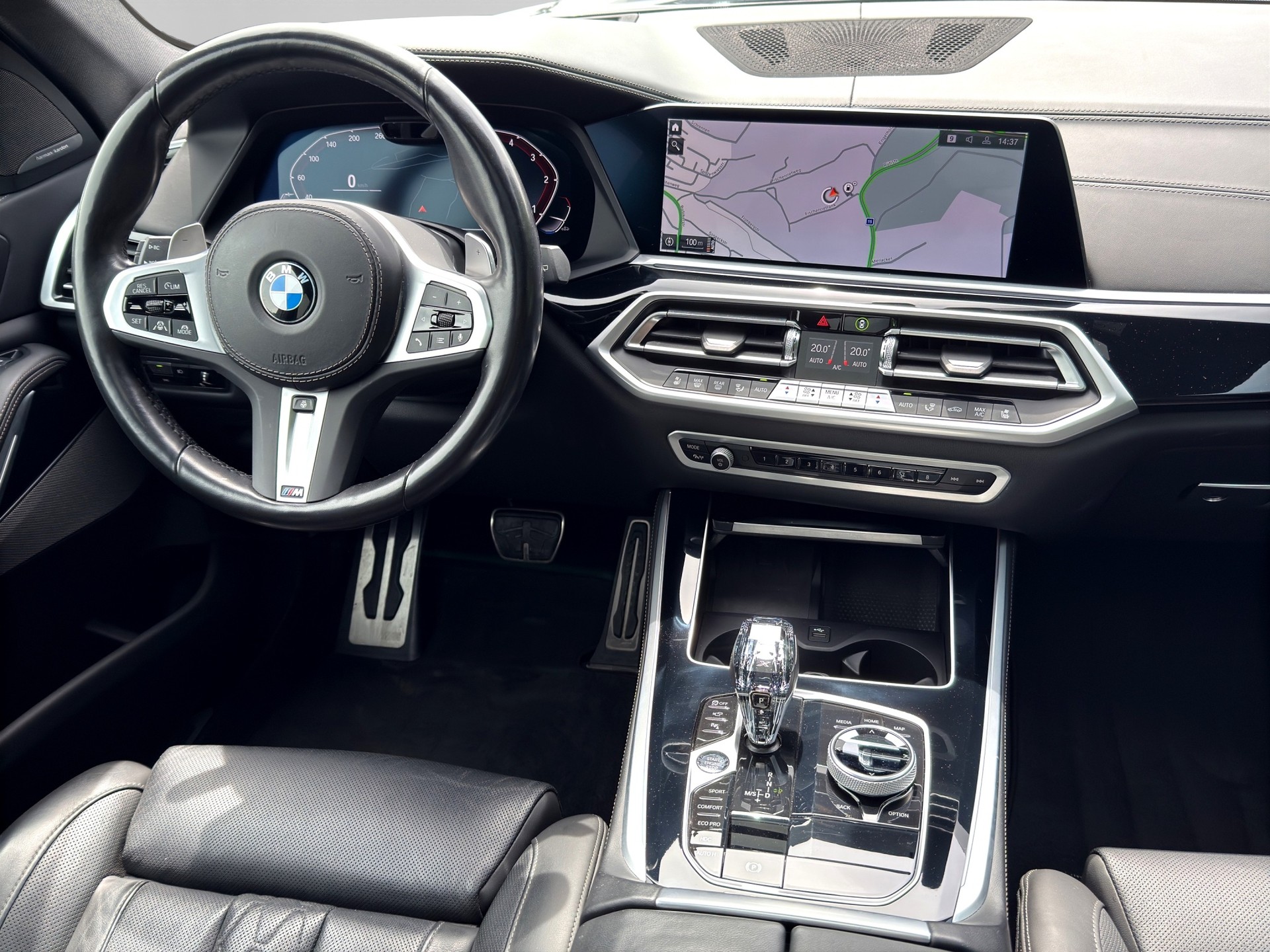 BMW X5 xDrive 48V 40d M Sport Steptronic-image-11