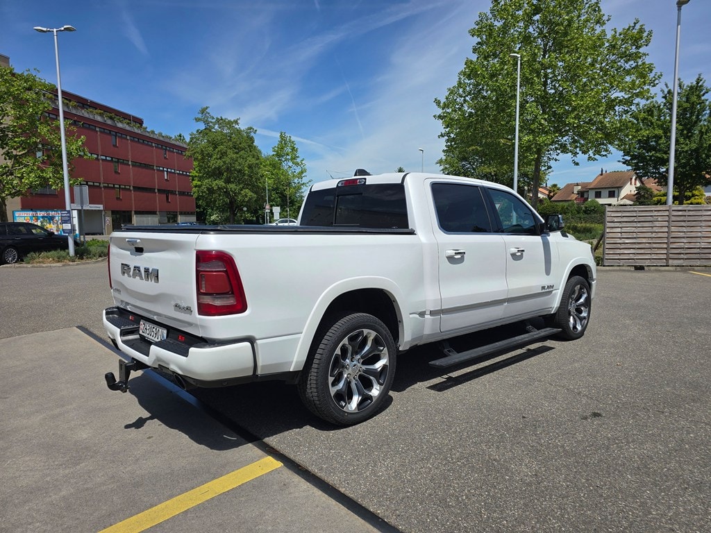 DODGE Ram 1500 Crew Kab. Pick-up 5.7 HEMI MDS VVT Limited-image-7