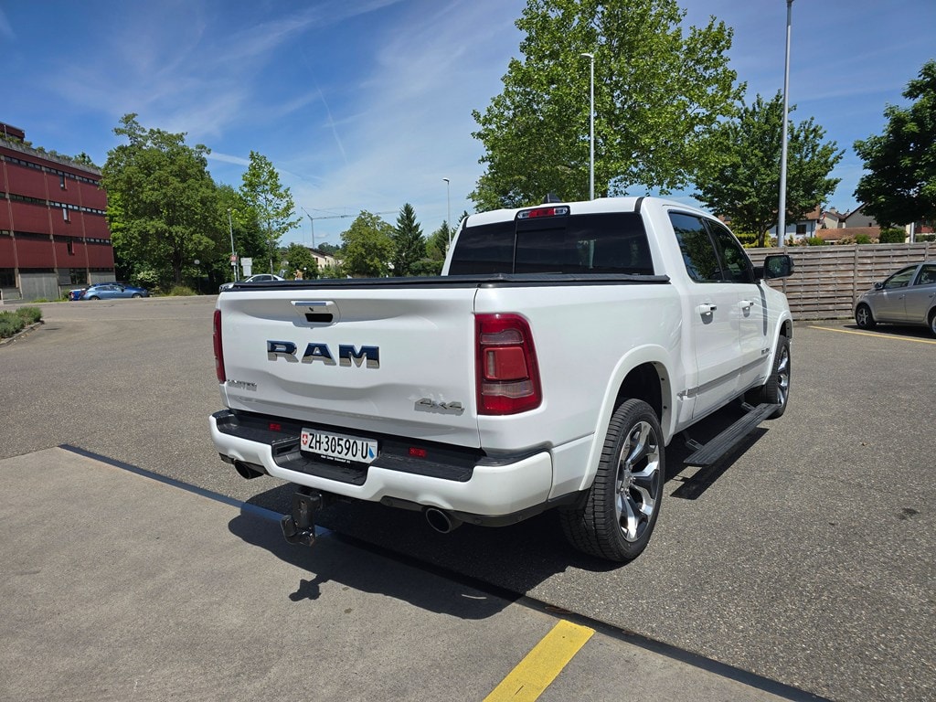 DODGE Ram 1500 Crew Kab. Pick-up 5.7 HEMI MDS VVT Limited-image-6