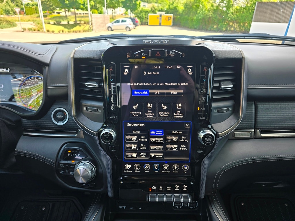 DODGE Ram 1500 Crew Kab. Pick-up 5.7 HEMI MDS VVT Limited-image-18