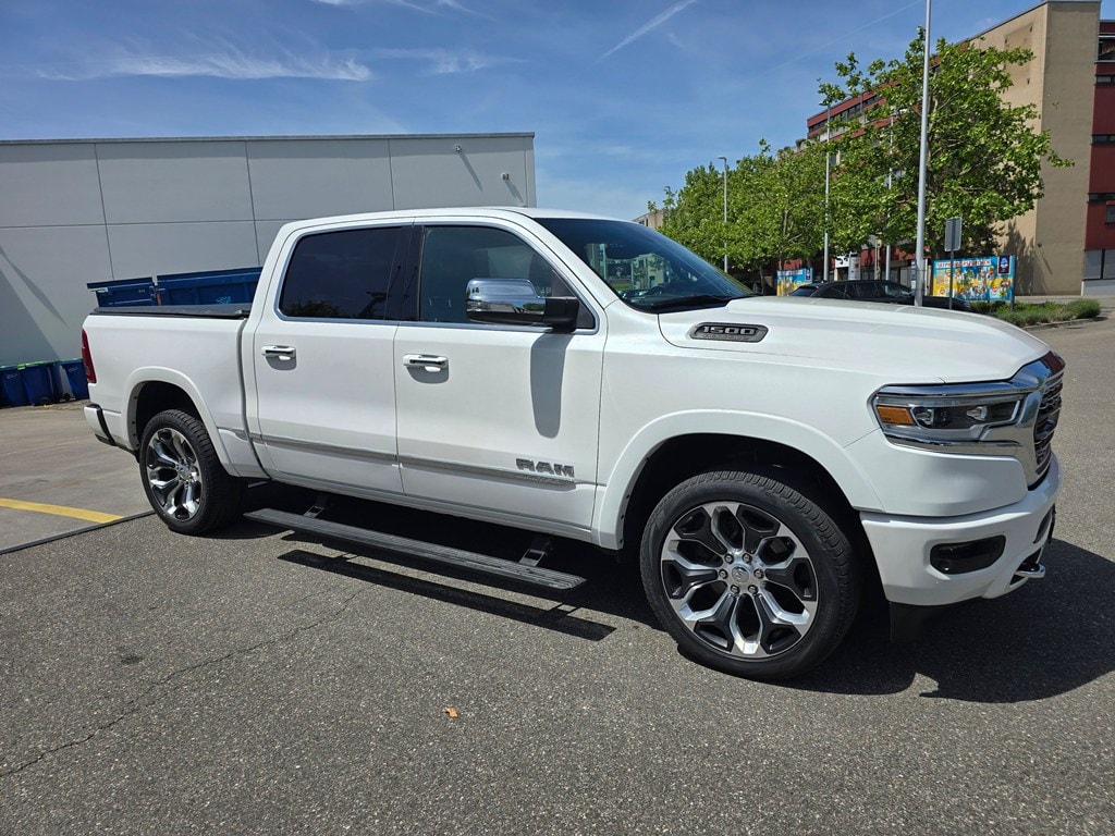 DODGE Ram 1500 Crew Kab. Pick-up 5.7 HEMI MDS VVT Limited-image-9