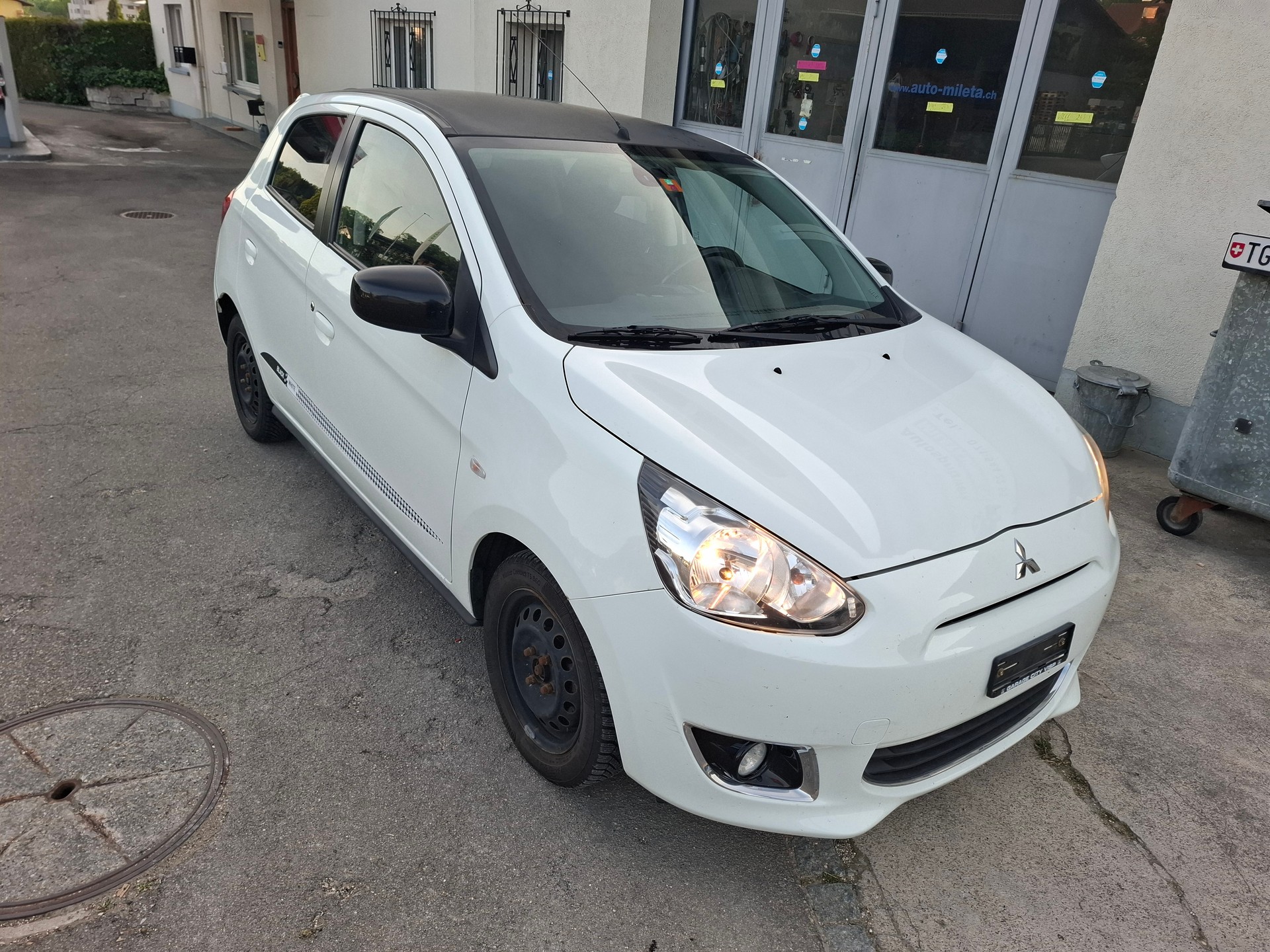 MITSUBISHI Space Star 1.2 Black&White-image-1