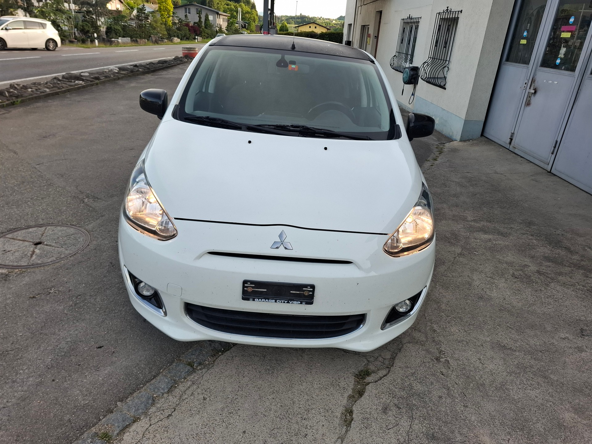 MITSUBISHI Space Star 1.2 Black&White-image-2