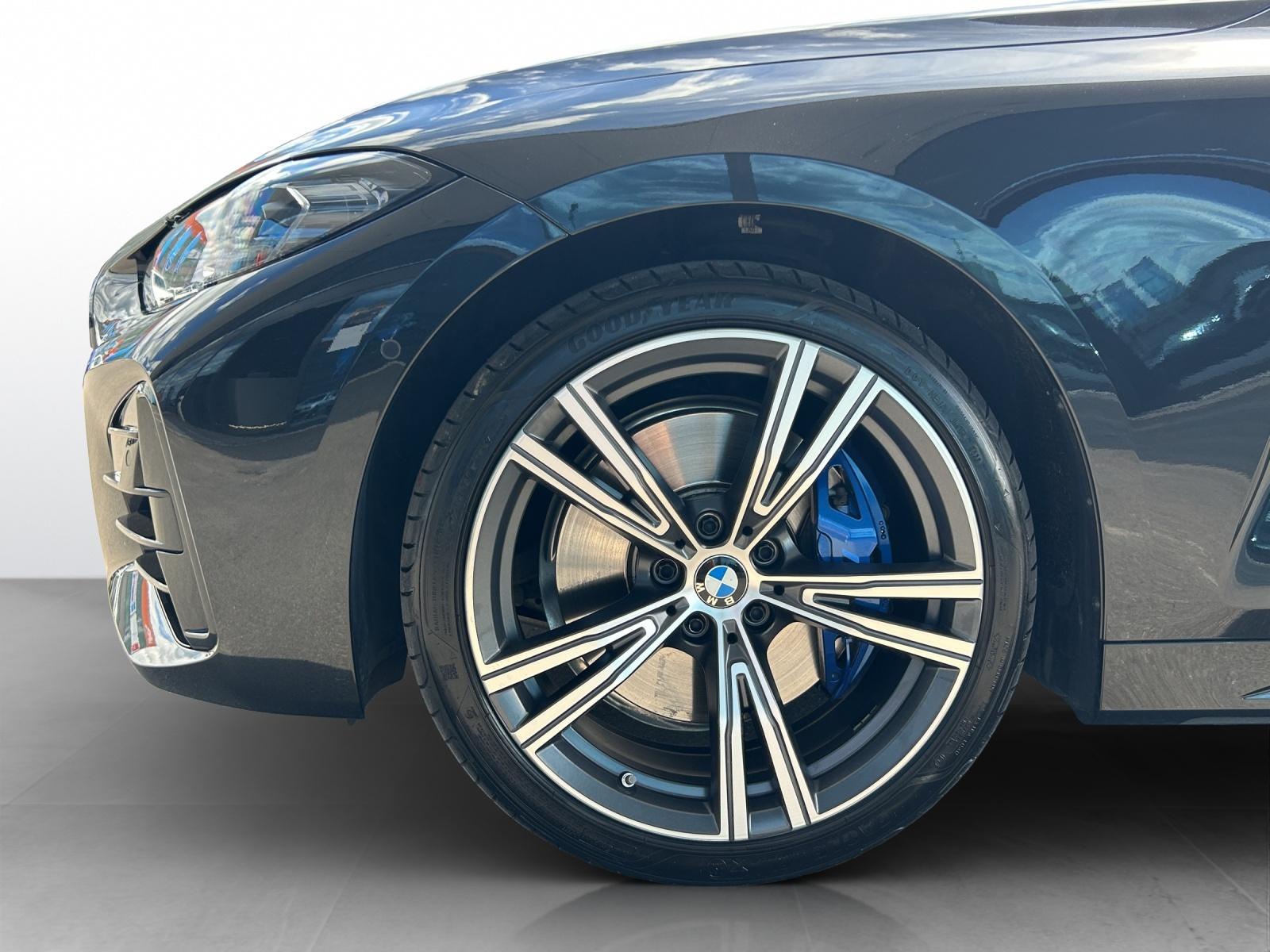BMW M440i xDrive Cabrio 48V-image-14