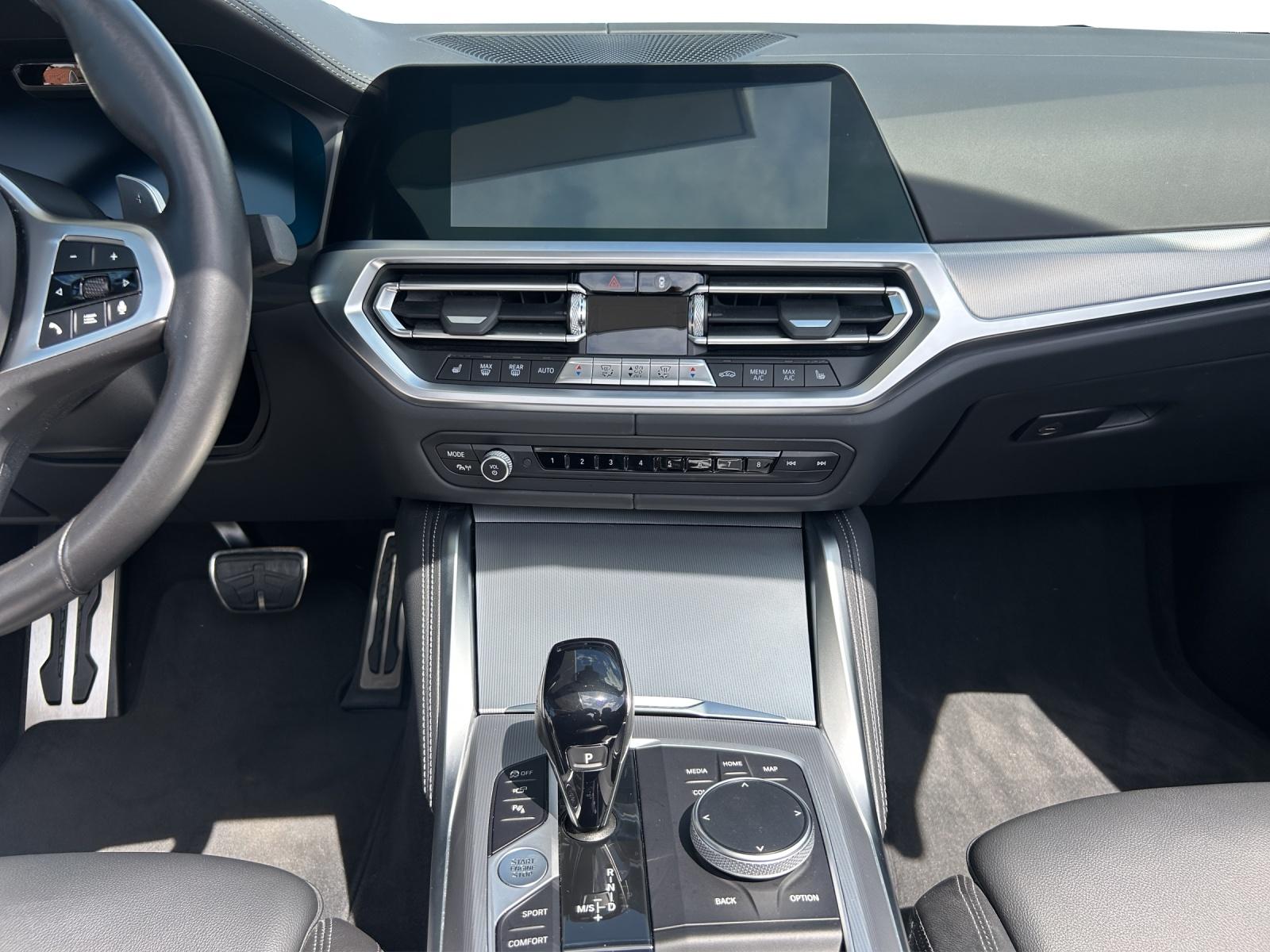 BMW M440i xDrive Cabrio 48V-image-4