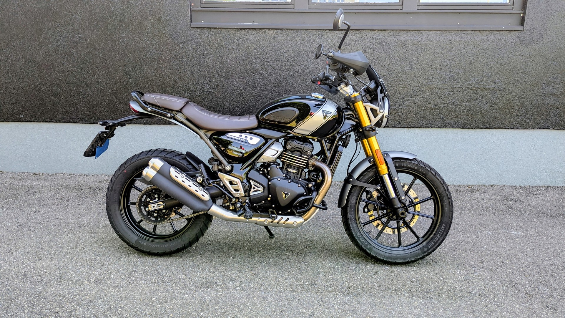 TRIUMPH Scrambler 400 X-image-0