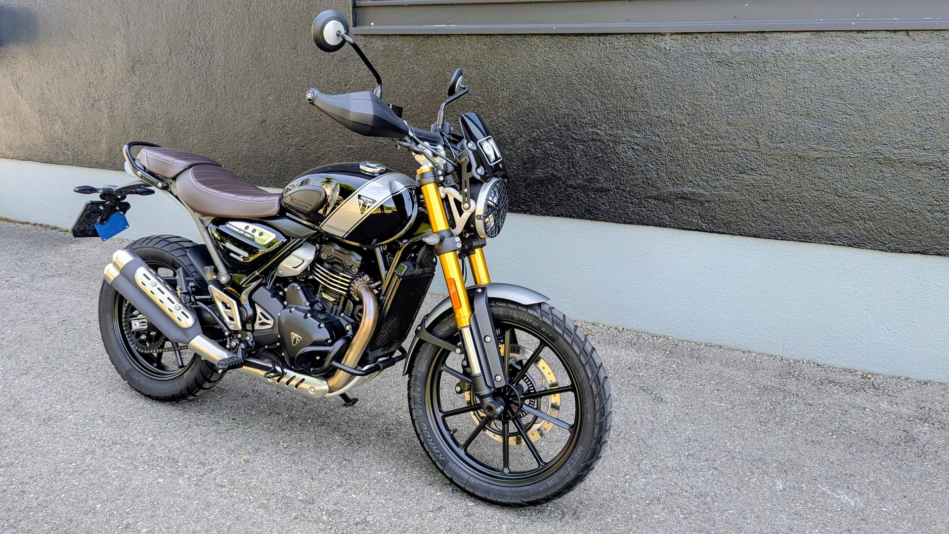TRIUMPH Scrambler 400 X-image-3