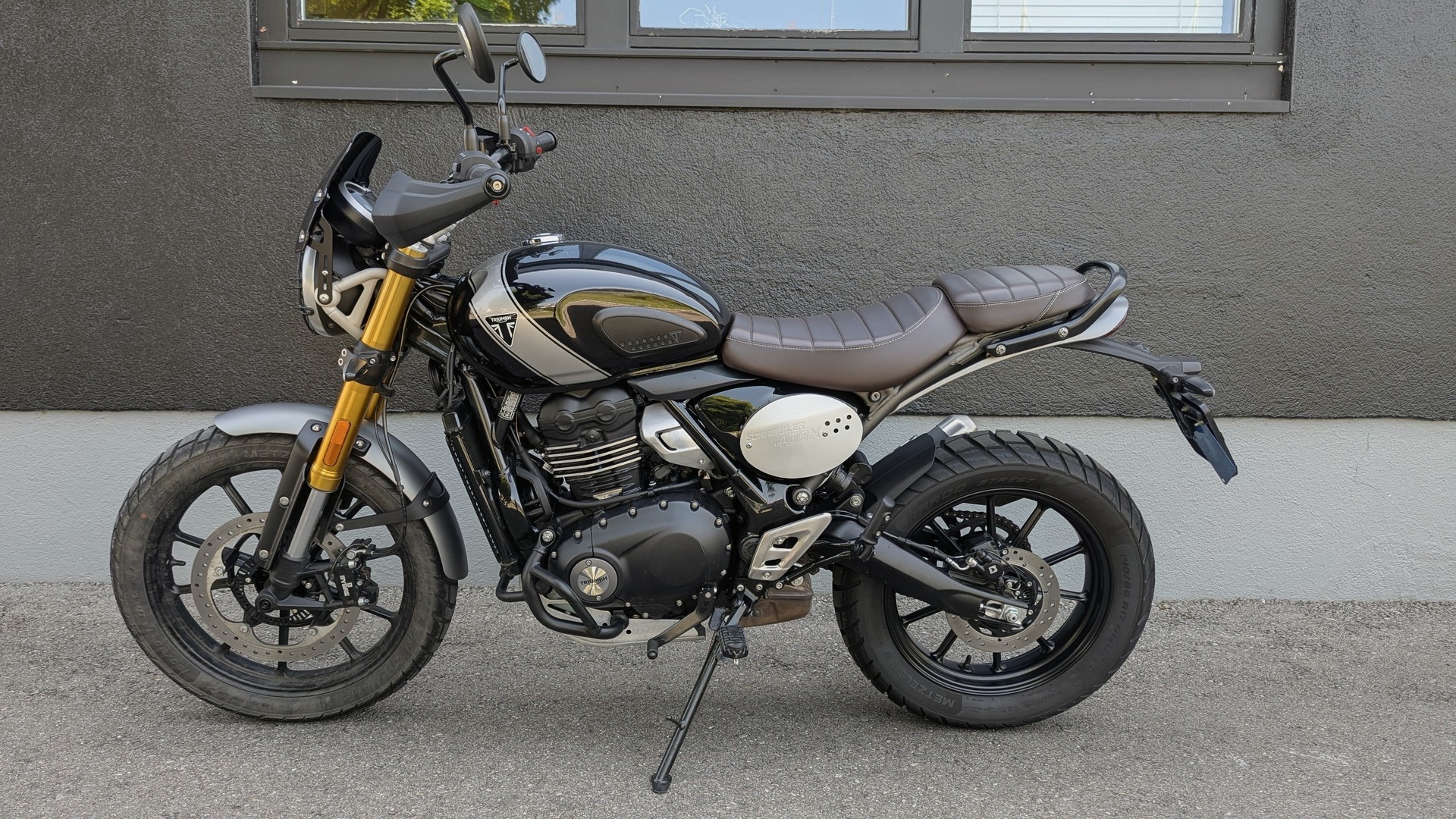 TRIUMPH Scrambler 400 X-image-1