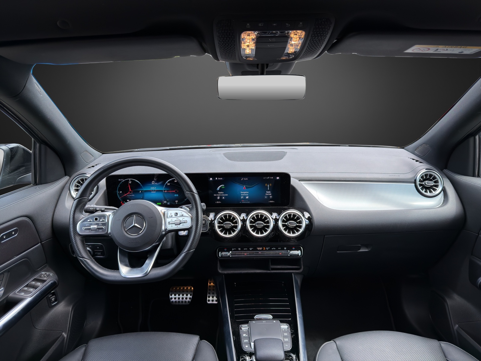 MERCEDES-BENZ EQA 300 AMG Line 4Matic-image-10