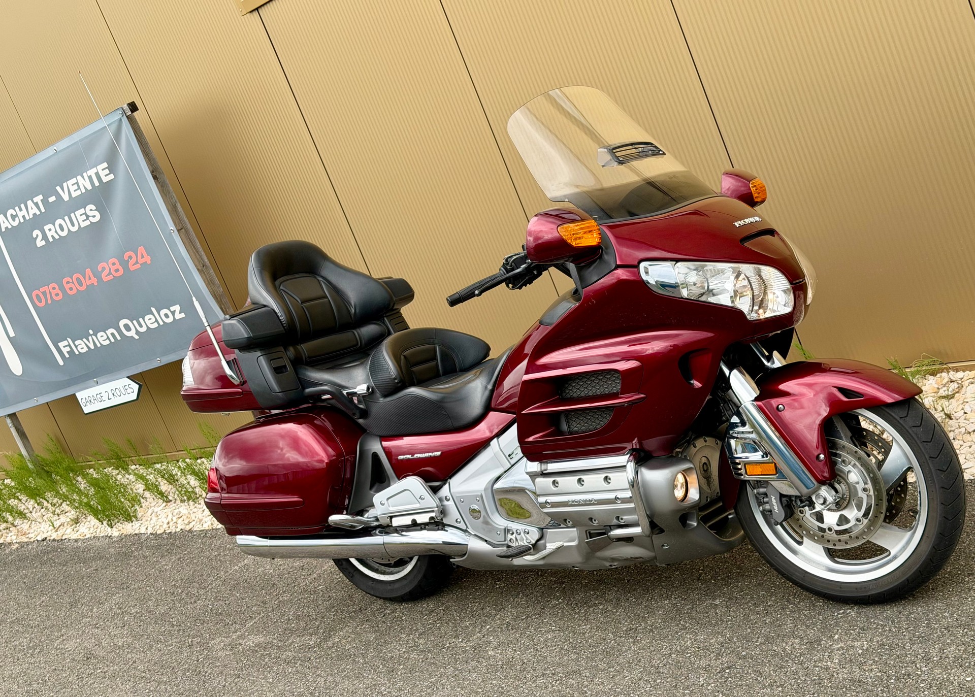 HONDA GL 1800 A Goldwing Luxury Edition-image-2
