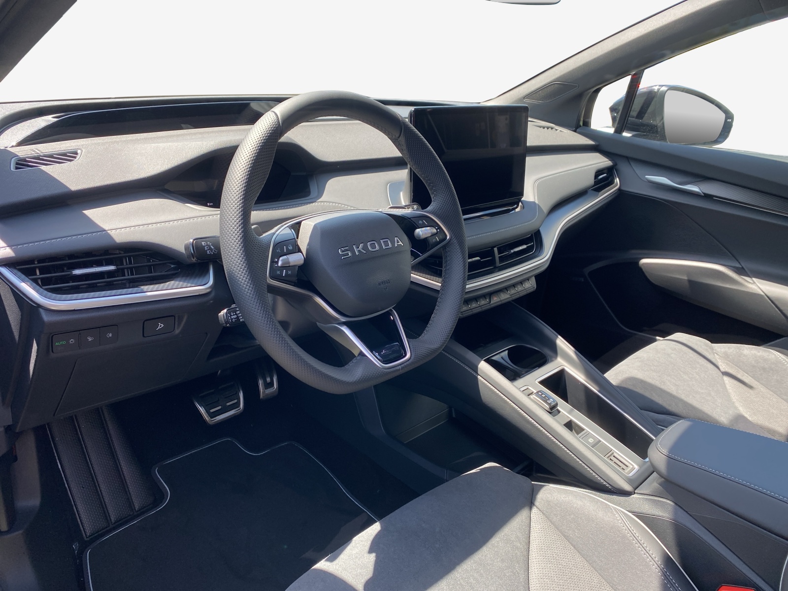 SKODA Enyaq 85x Sportline 4x4-image-14