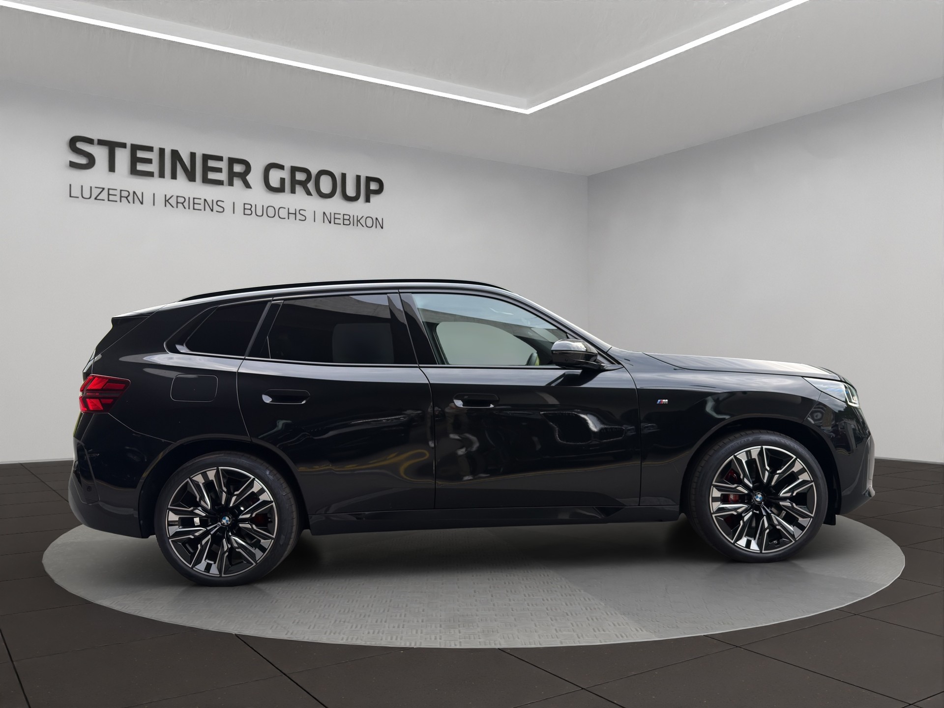 BMW X3 xDrive 48V 40d M Sport Pro-showroom-element-3