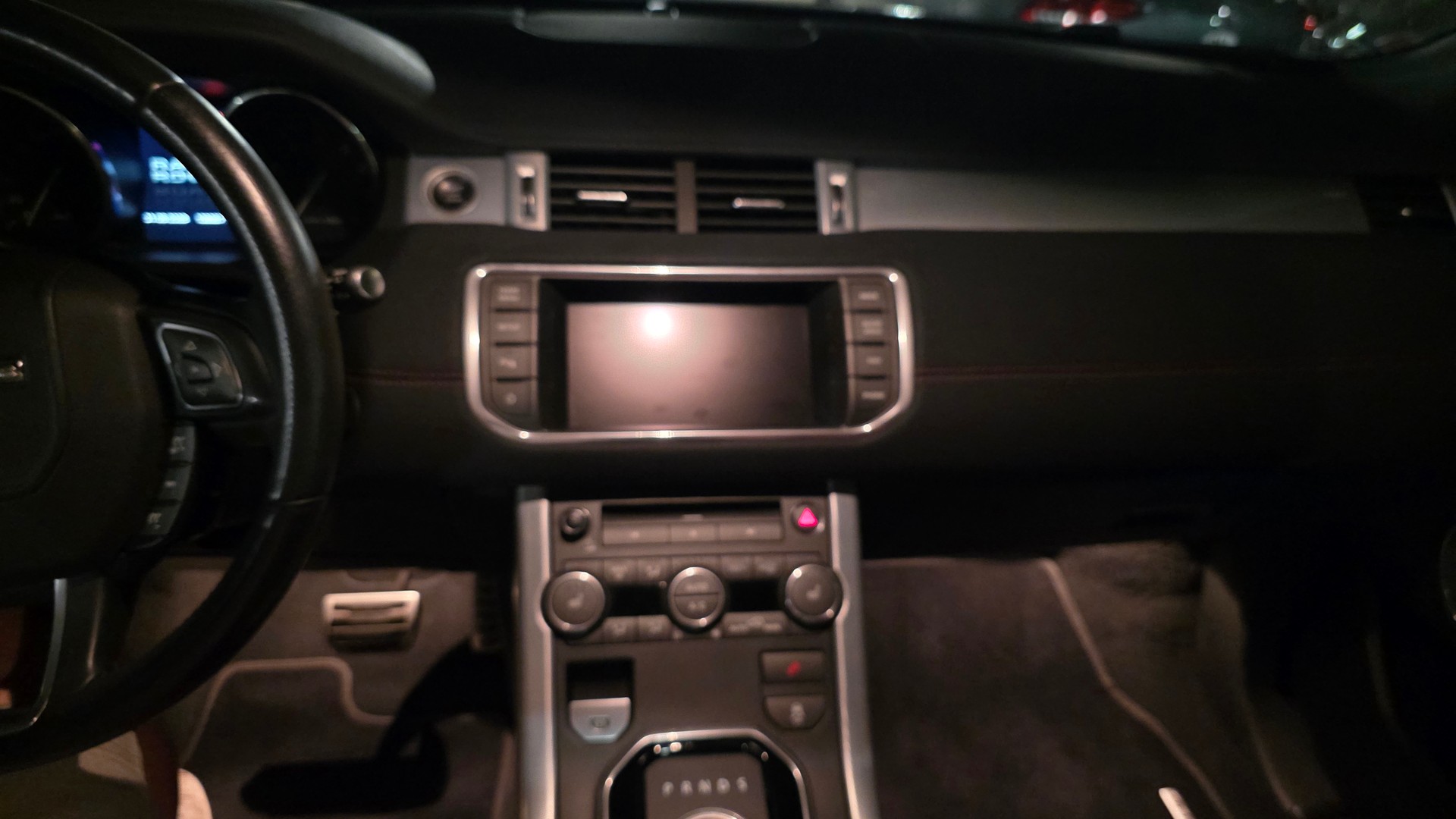 LAND ROVER 2.0 Si4 Dynamic-image-8