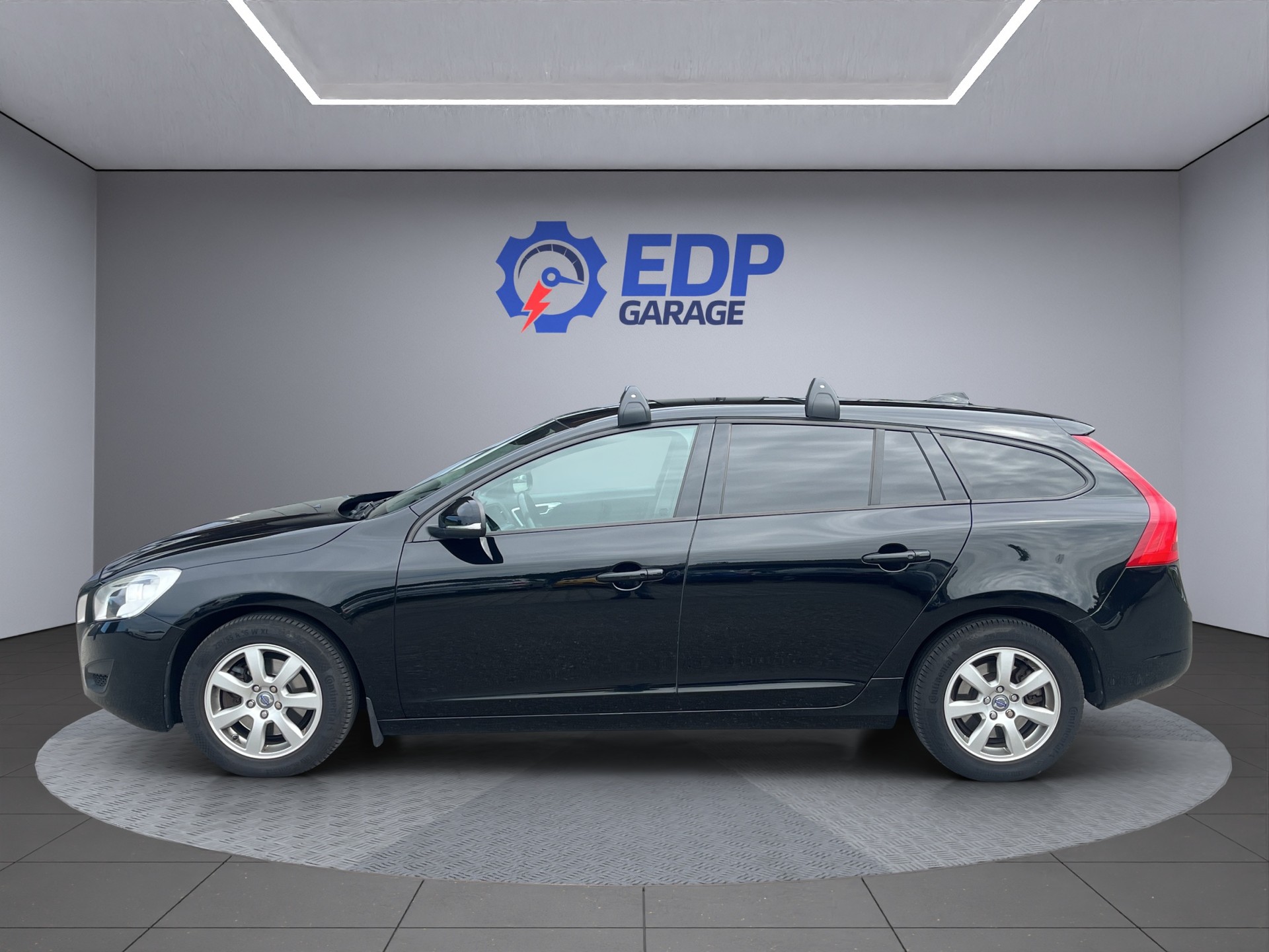 VOLVO V60 D3 Kinetic Geartronic