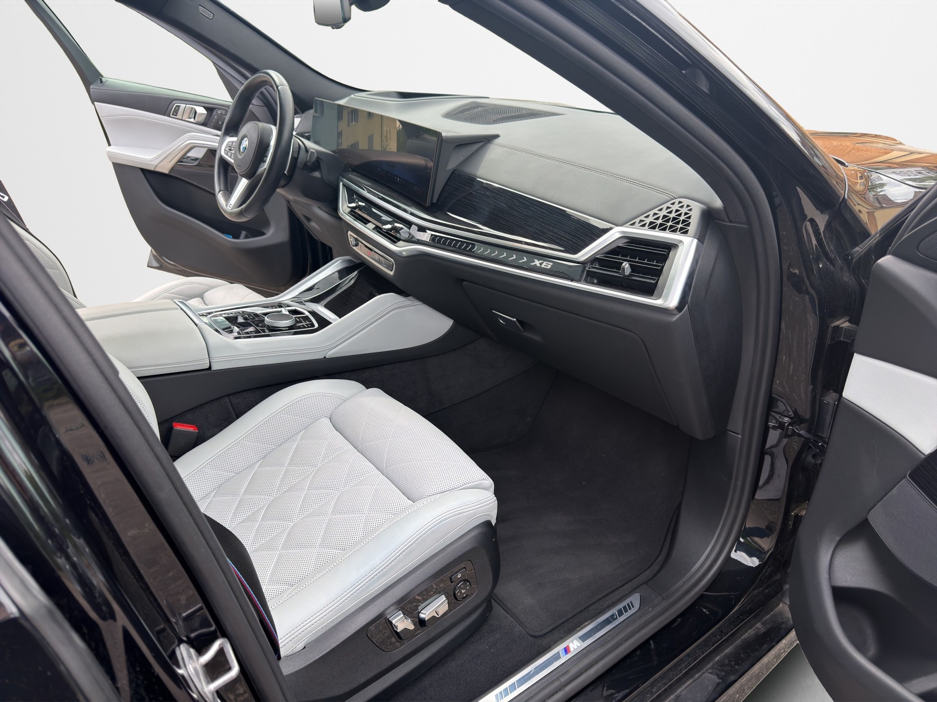 BMW X6 xDrive 48V 30d M Sport Pro Steptronic-image-10