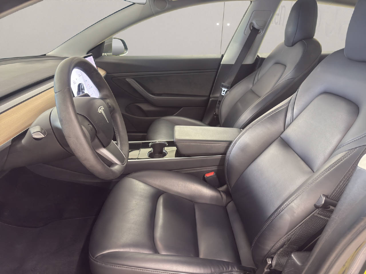 TESLA Model 3 Long Range Dual Motor-image-4