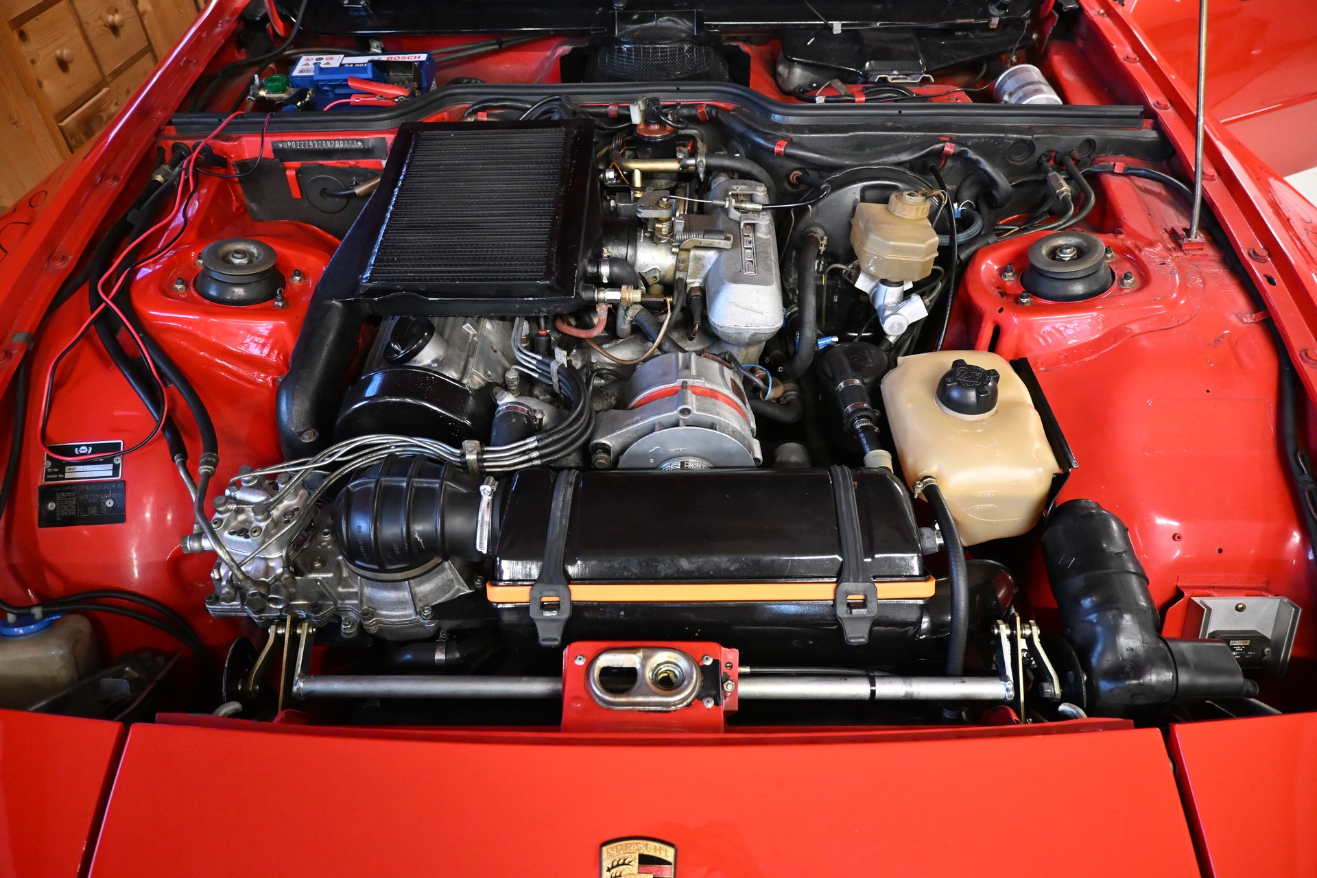 PORSCHE Carrera GT-image-3