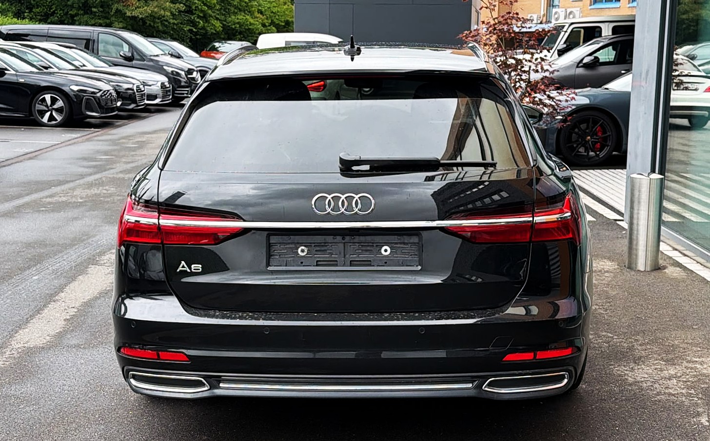 AUDI A6 Avant 2.0 40 TDI Sport Quattro S-Tronic / Standheizung + AHK-showroom-element-3