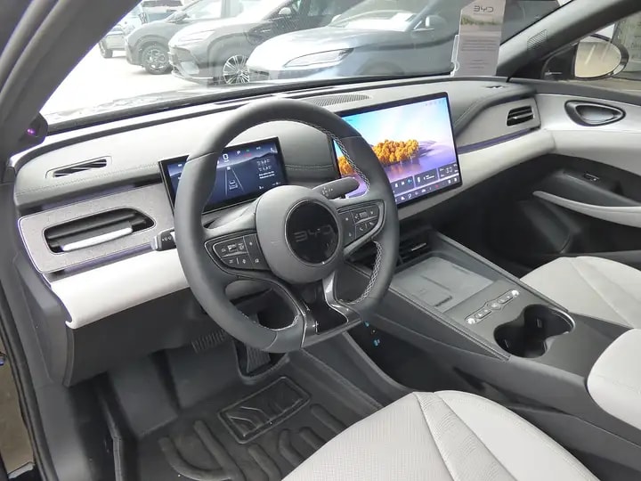 BYD Seal 6 DM-i "Comfort" Lite-image-4