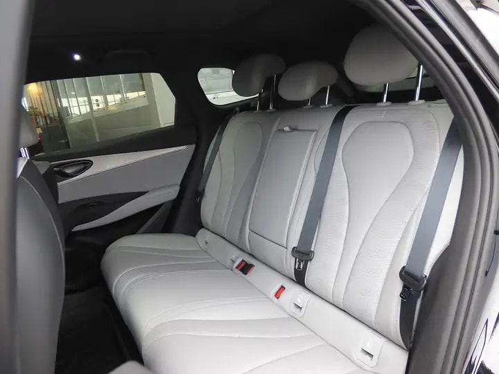 BYD Seal 6 DM-i "Comfort" Lite-image-7