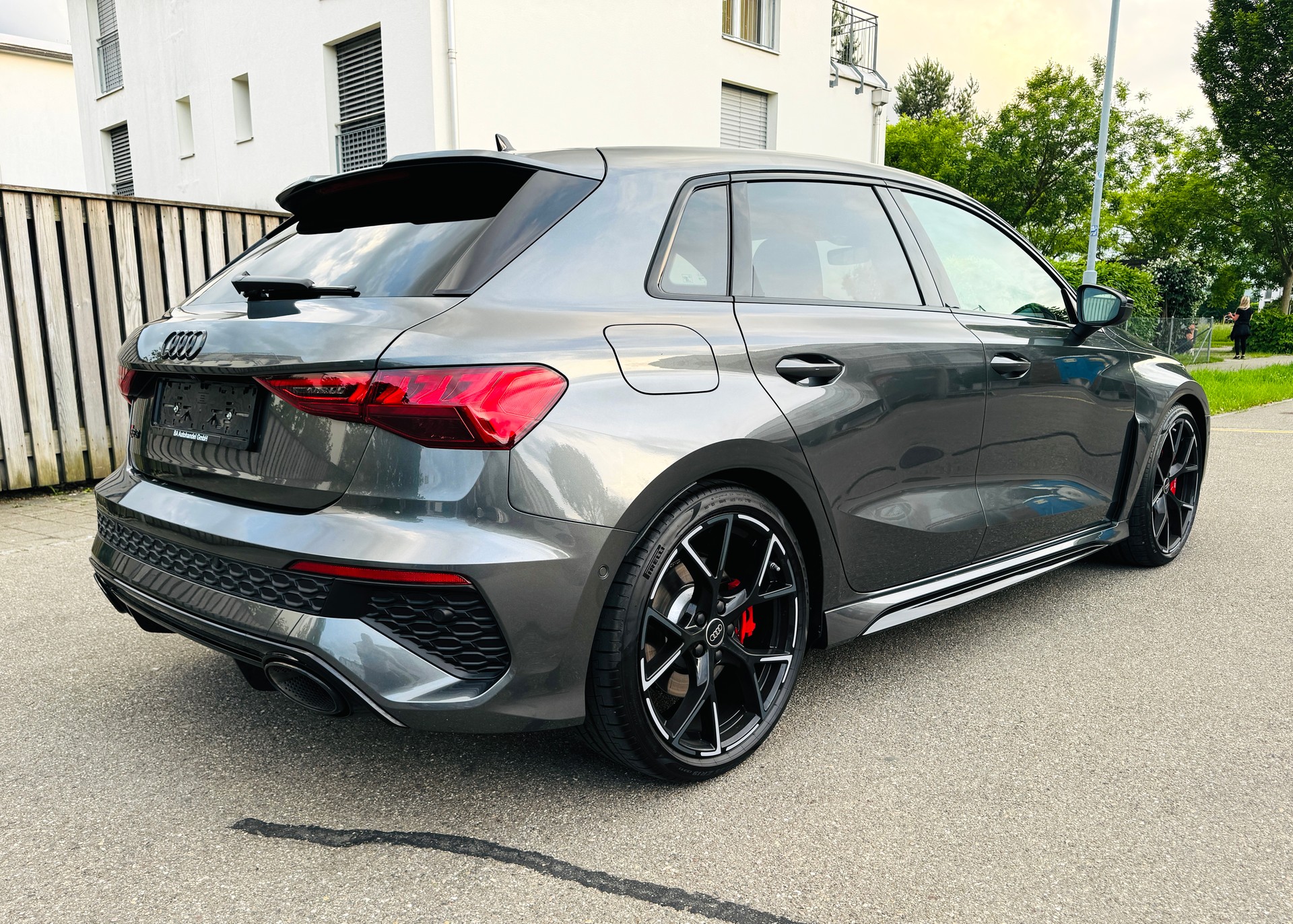 AUDI RS3 SPORTBACK 2.5 TSI QUATTRO S-TRONIC*HJS DOWNPIPES*5 JAHRE/1'00000 KM HERSTELLERGARANTIE*-image-6