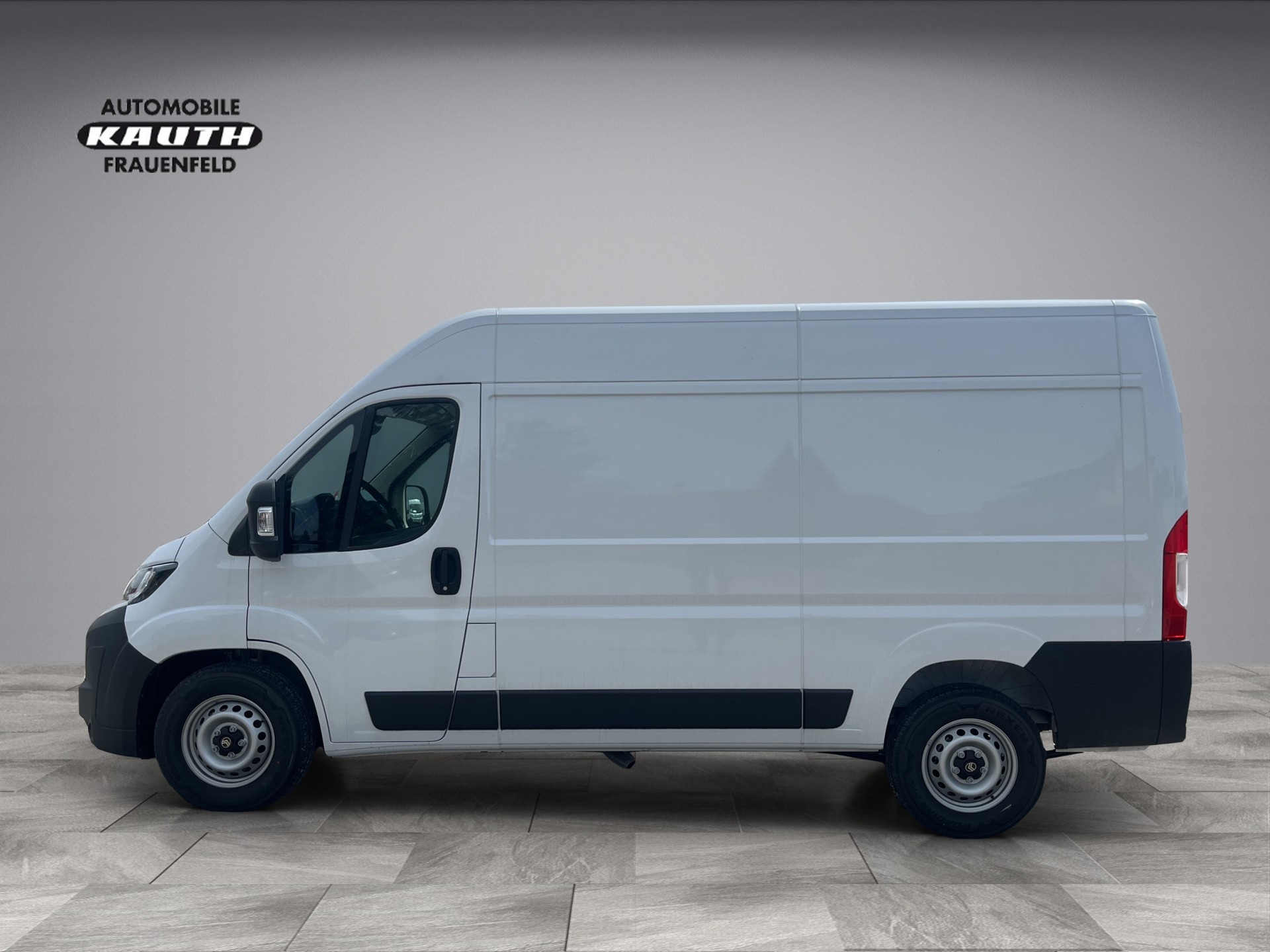 CITROEN new Jumper 2.2 BlueHDI 140 PS L2H2 Automatic-showroom-element-1