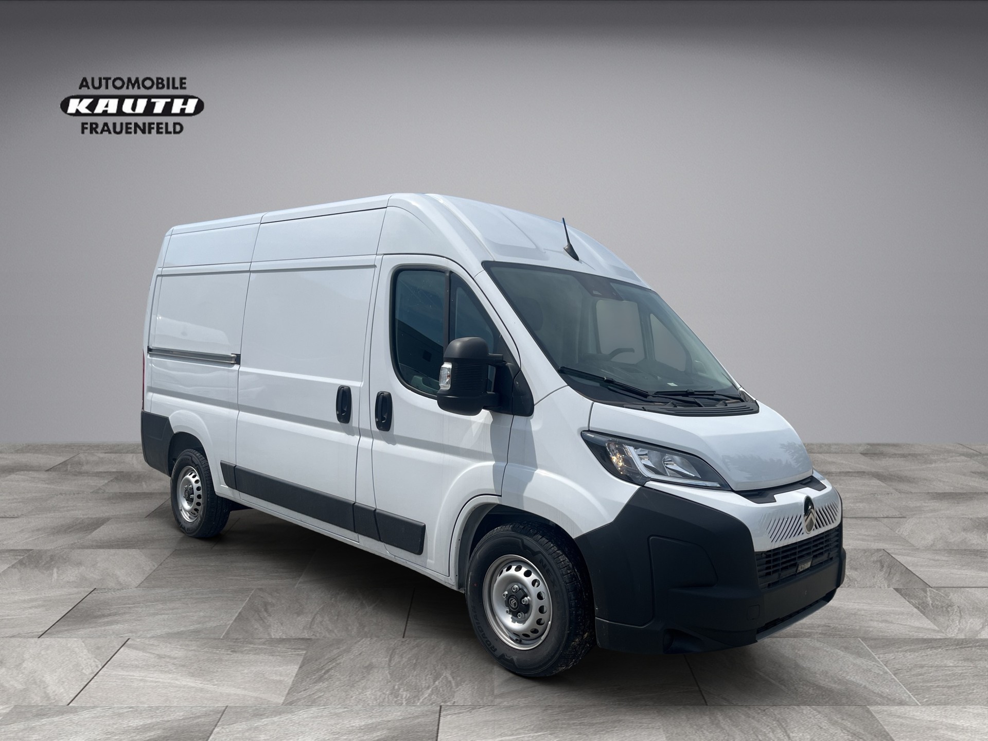 CITROEN new Jumper 2.2 BlueHDI 140 PS L2H2 Automatic-image-7