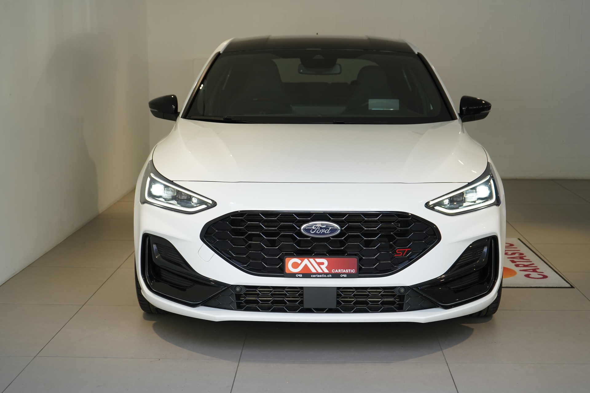 FORD Focus 2.3 EcoB ST X-showroom-element-2
