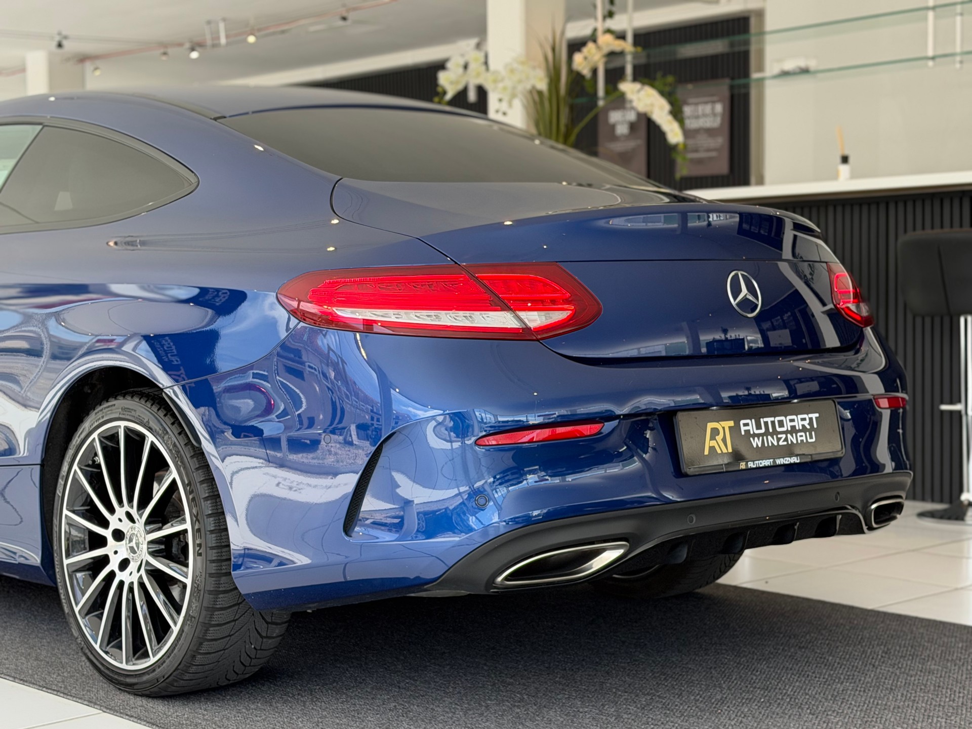MERCEDES-BENZ C 200 Coupé AMG Line 9G-Tronic **Frisch ab MFK & Service**-image-8