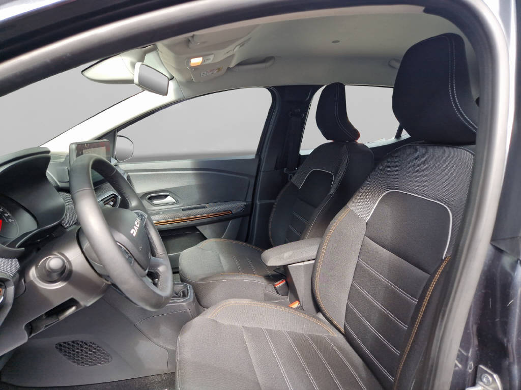 DACIA Sandero 1.0 TCe Stepway Expres-image-8