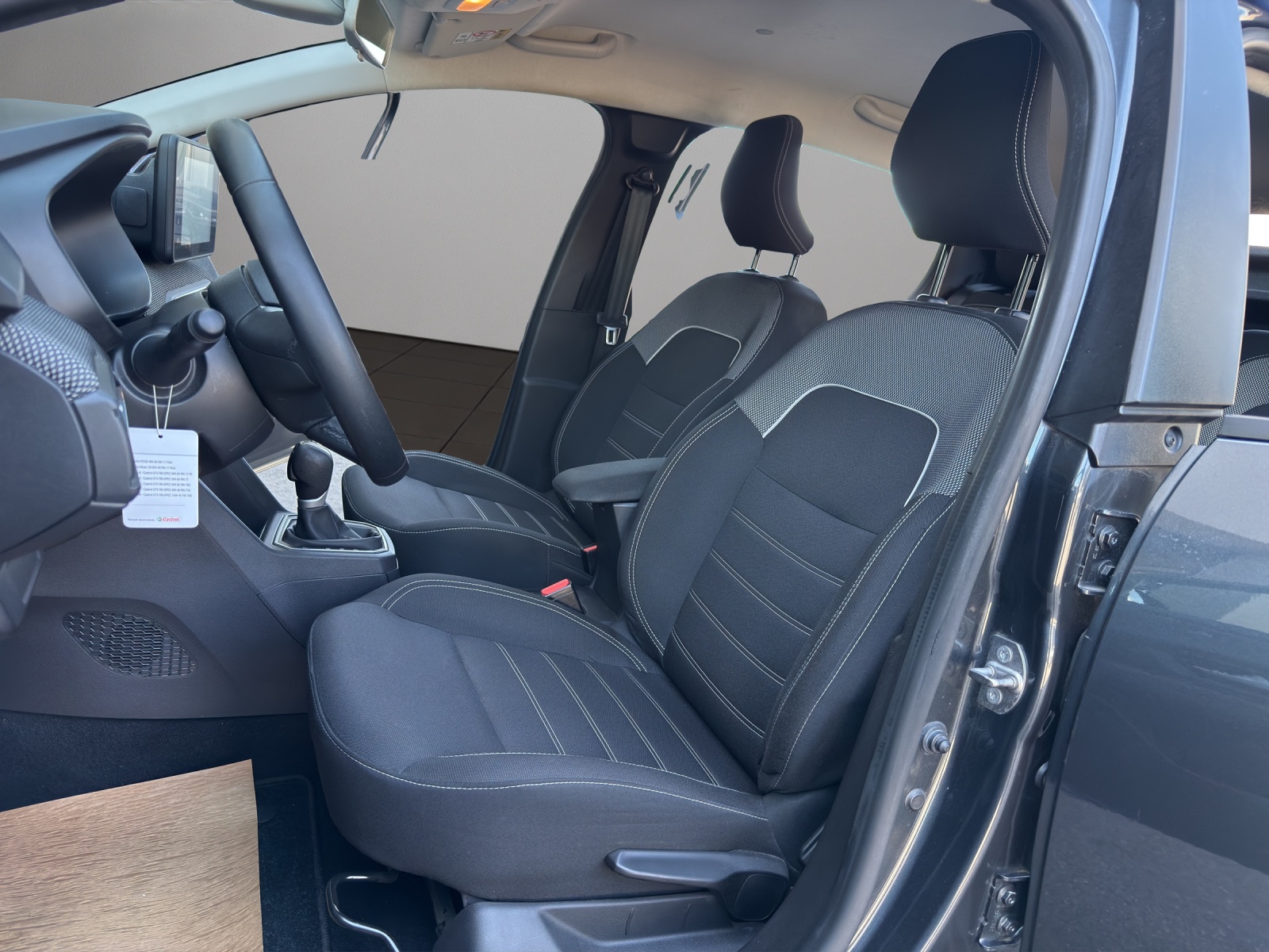 DACIA Sandero TCe 90 Expression CVT-image-8