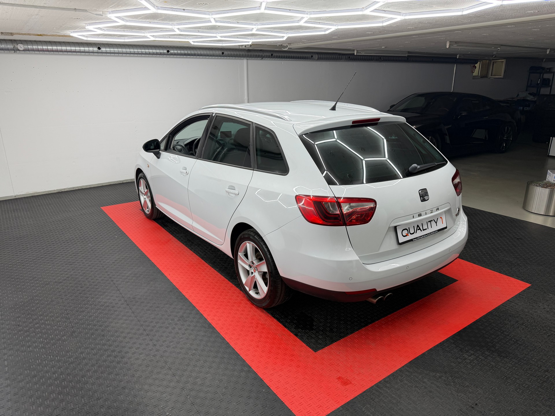 SEAT Ibiza ST 1.2 TSI FR Viva DSG-image-5