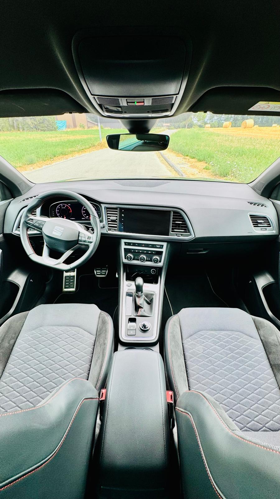 SEAT Ateca 2.0 TSI Hola FR 4Drive DSG-image-6