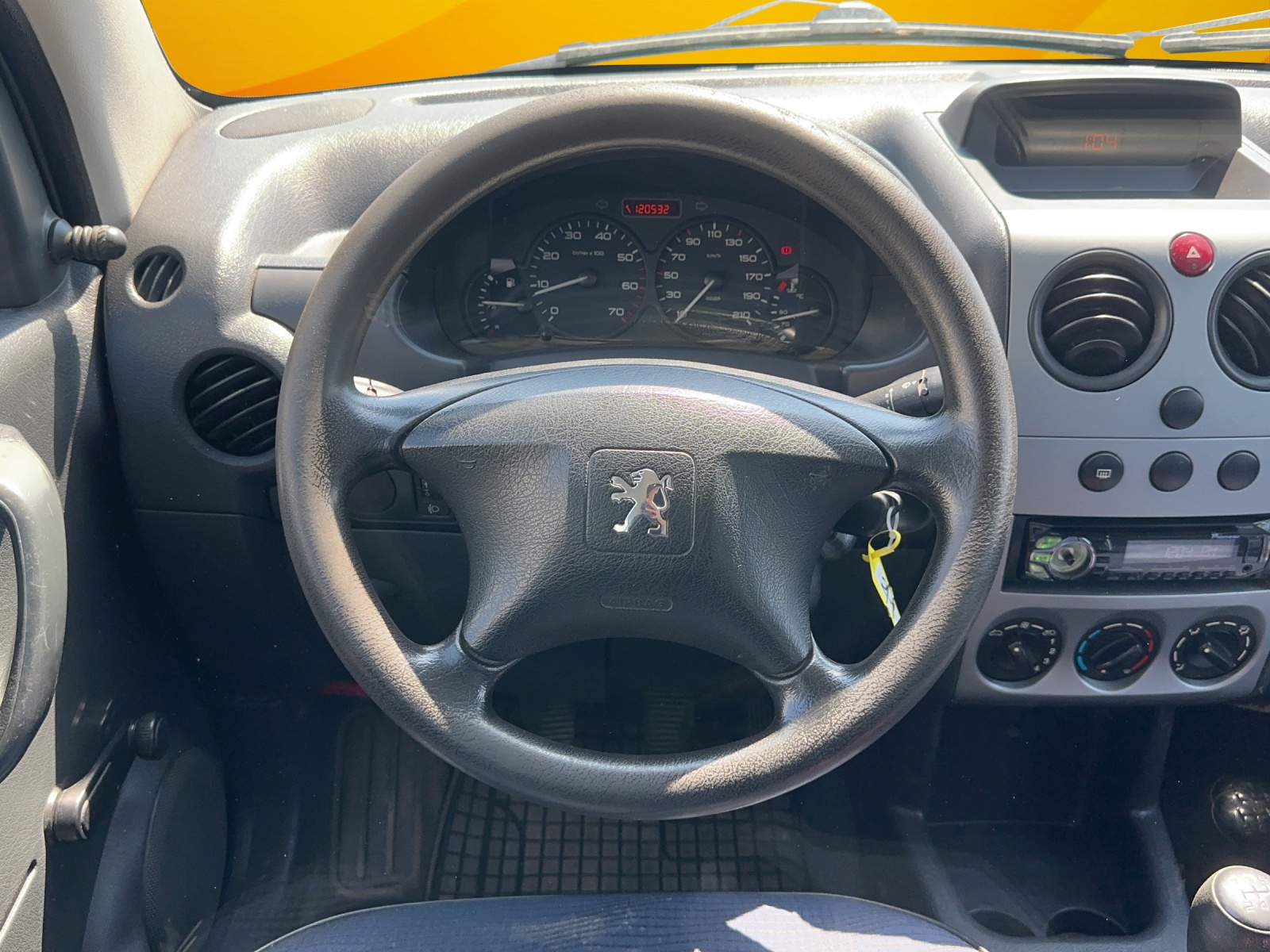 PEUGEOT Partner 1.4 Urban-image-10