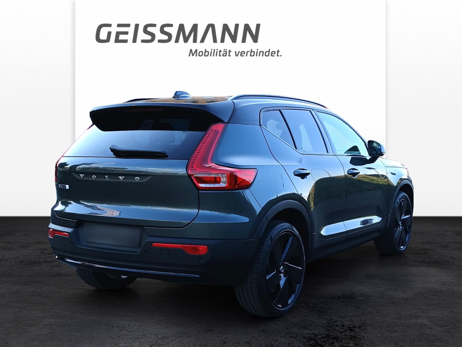 VOLVO EX40 Twin Performance Ultra AWD-image-5