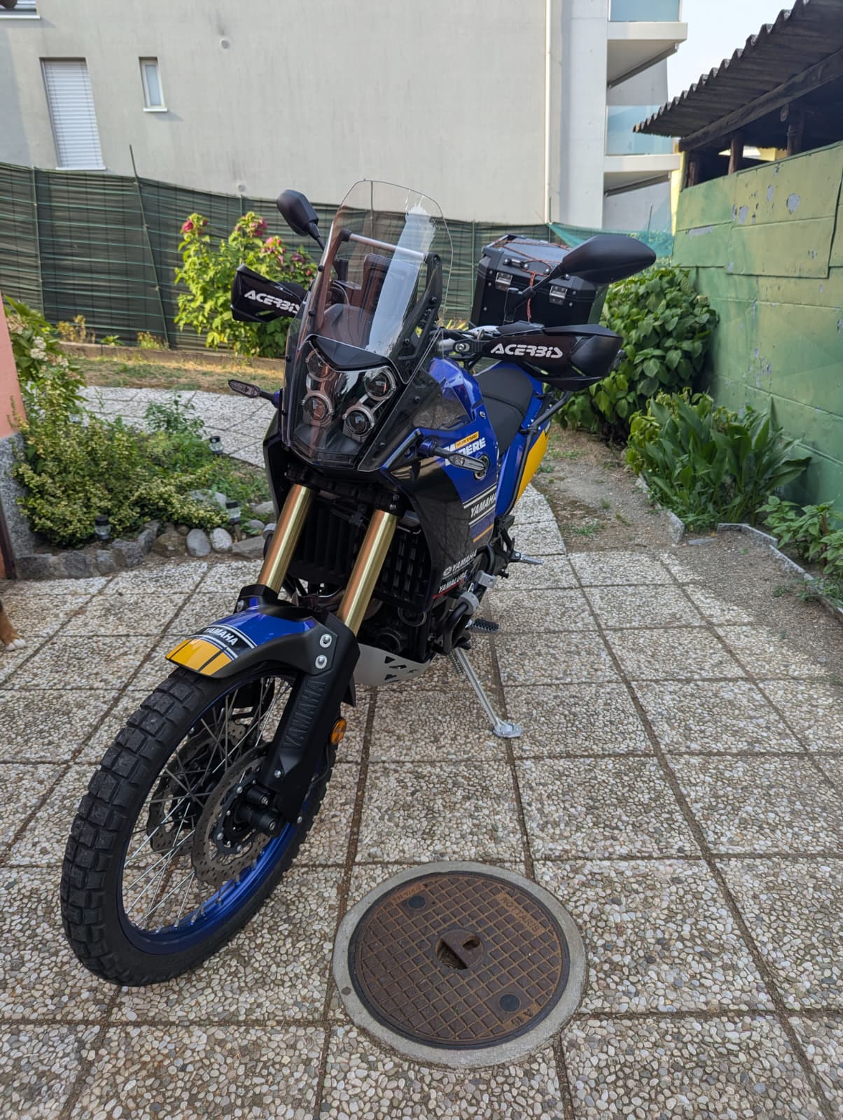 YAMAHA TENERE 700-image-1