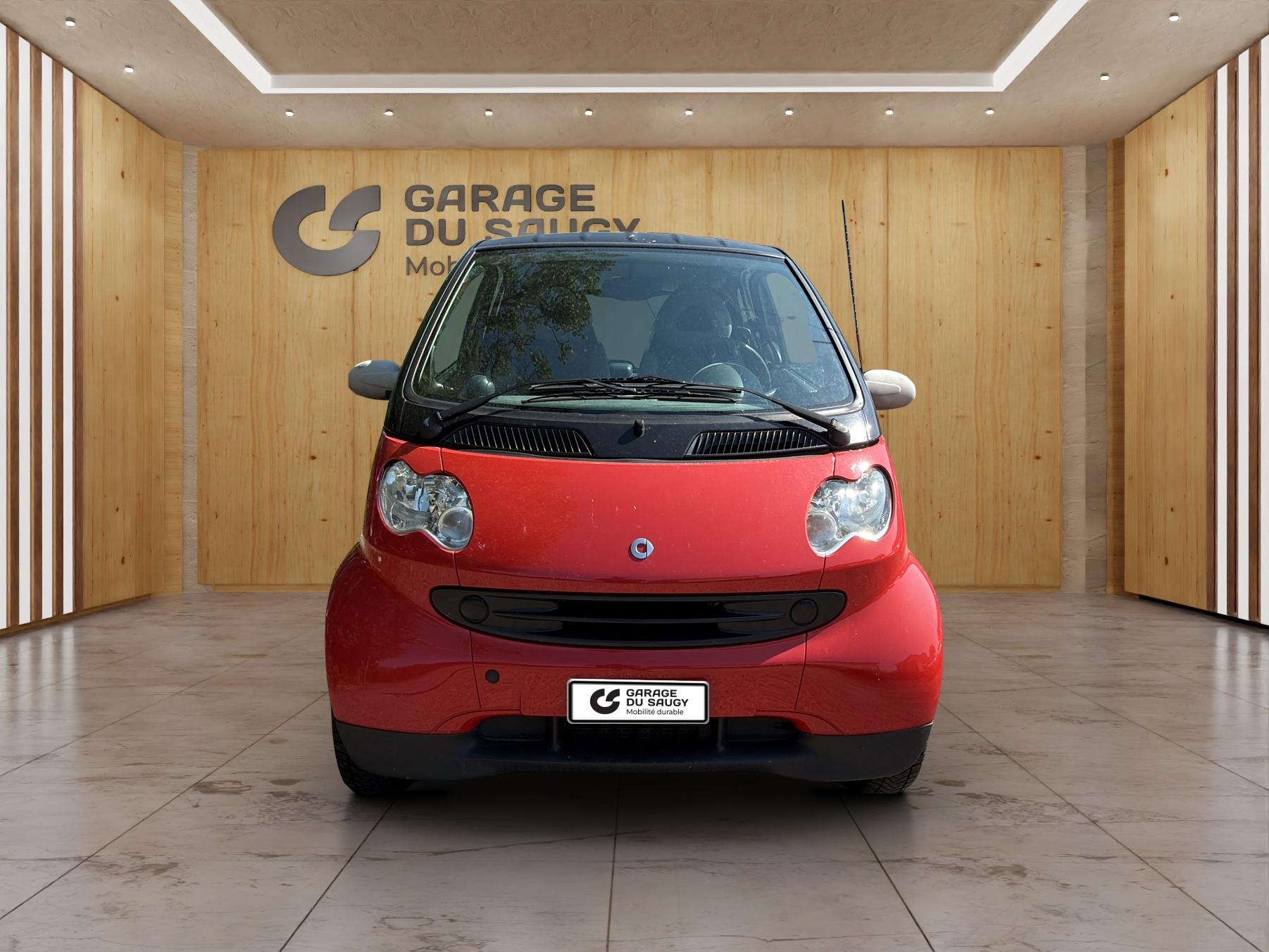SMART Fortwo Coupé 700 61 Pure-showroom-element-1