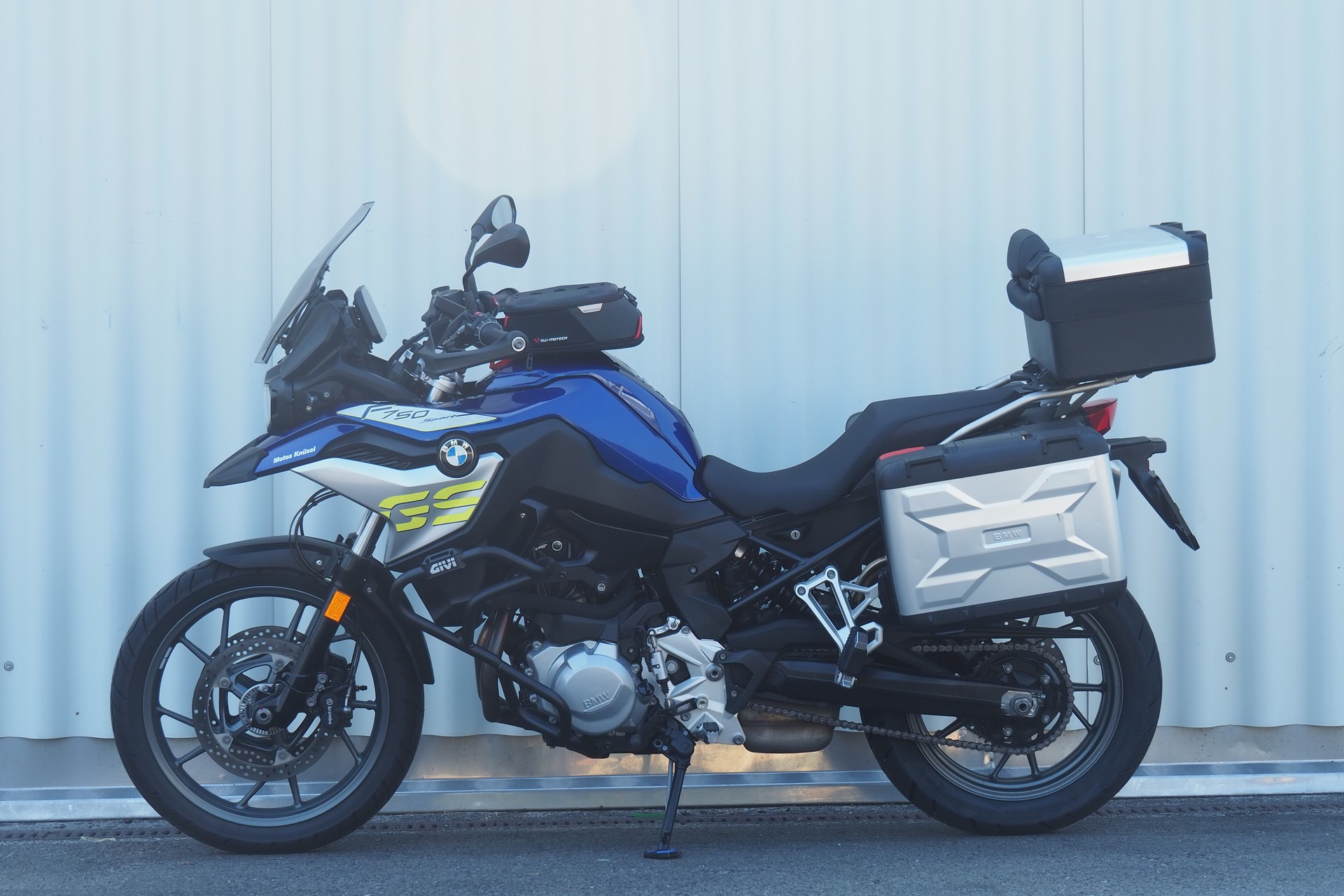 BMW F 750 GS (35kW)-showroom-element-1