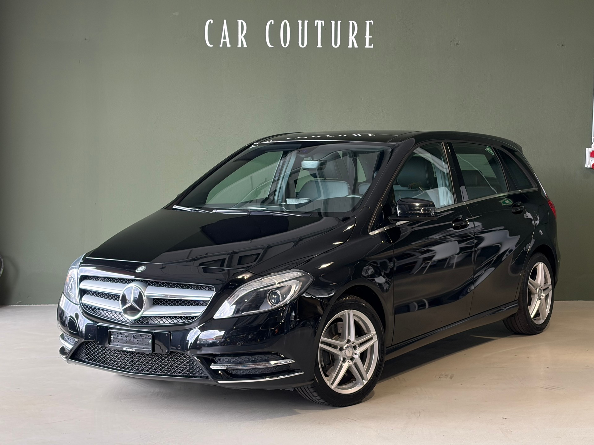 MERCEDES-BENZ B 220 4Matic 7G-DCT *Anhängerkupplung*Ab MFK*-showroom-element-1