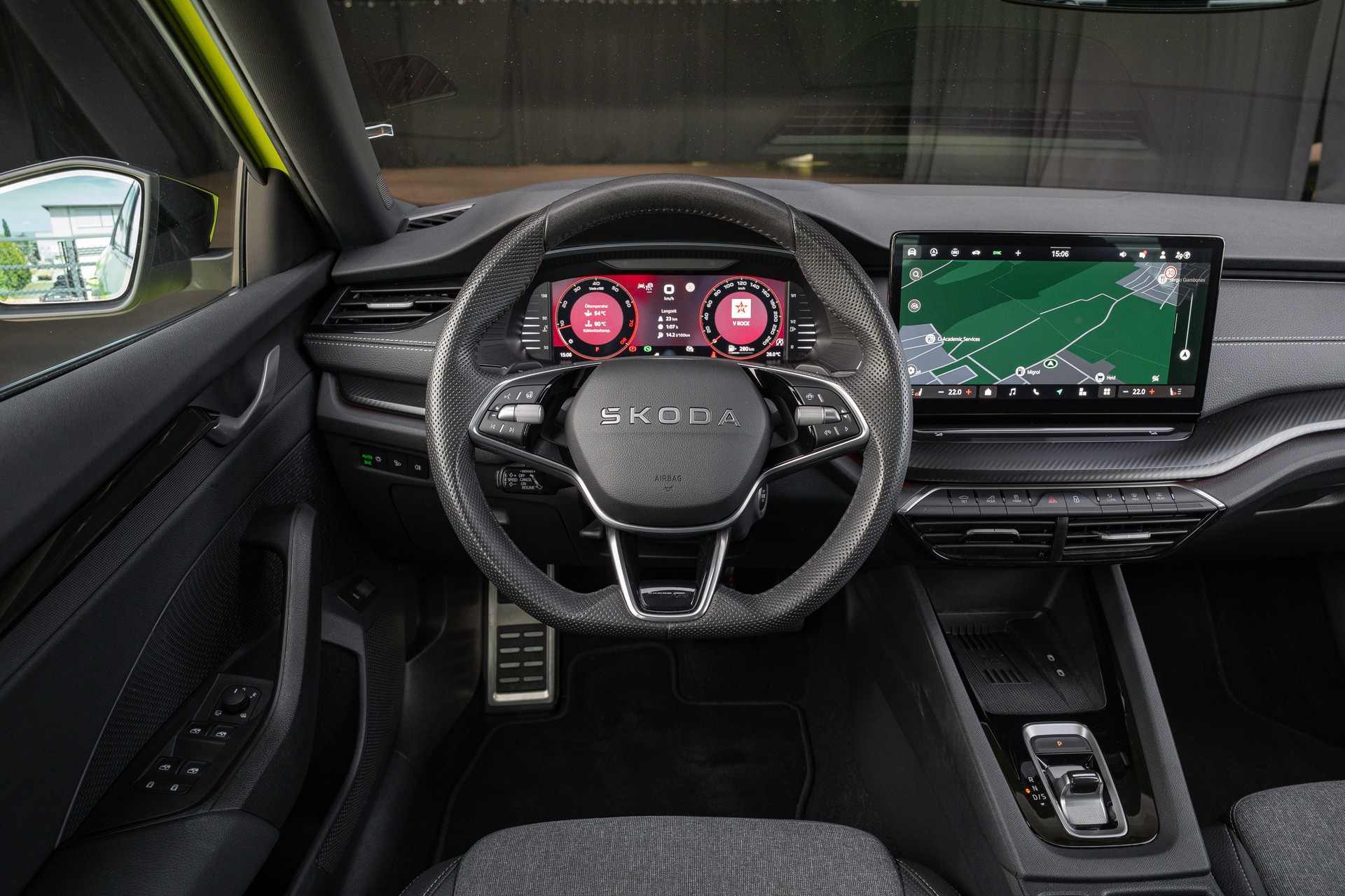 SKODA Octavia Combi 2.0 TSI DSG Sport Line 4x4-image-15