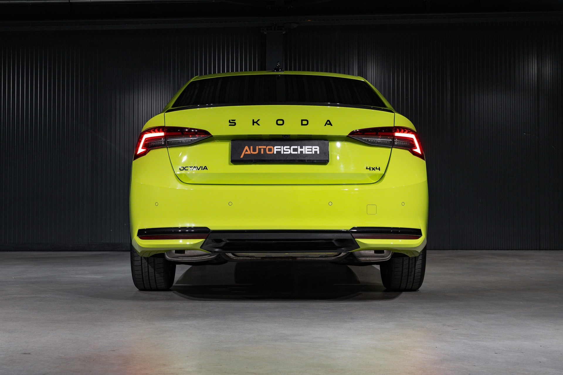 SKODA Octavia Combi 2.0 TSI DSG Sport Line 4x4-image-6